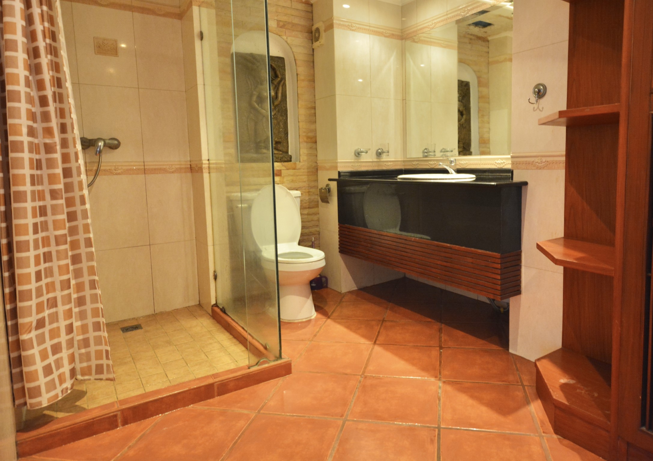 Angket/F7 1 BED · 2 BATH · 108 SQ M · 1 BALCONY · POOL VIEW 21