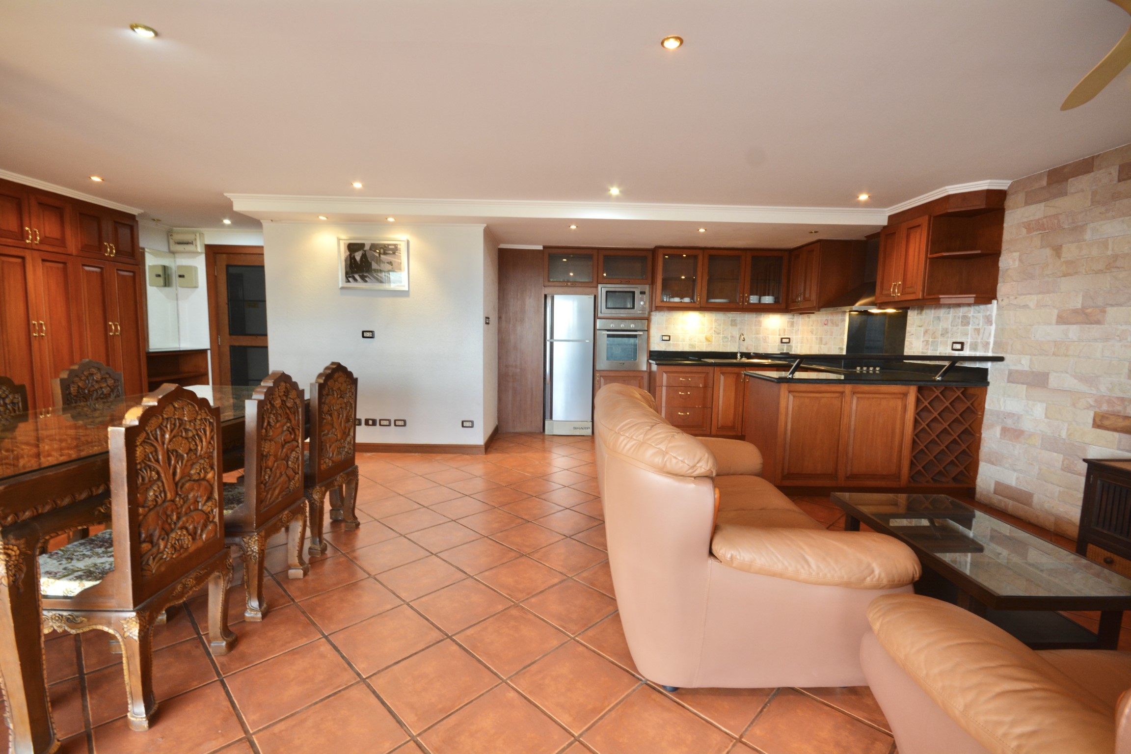 Angket/F7 1 BED · 2 BATH · 108 SQ M · 1 BALCONY · POOL VIEW
