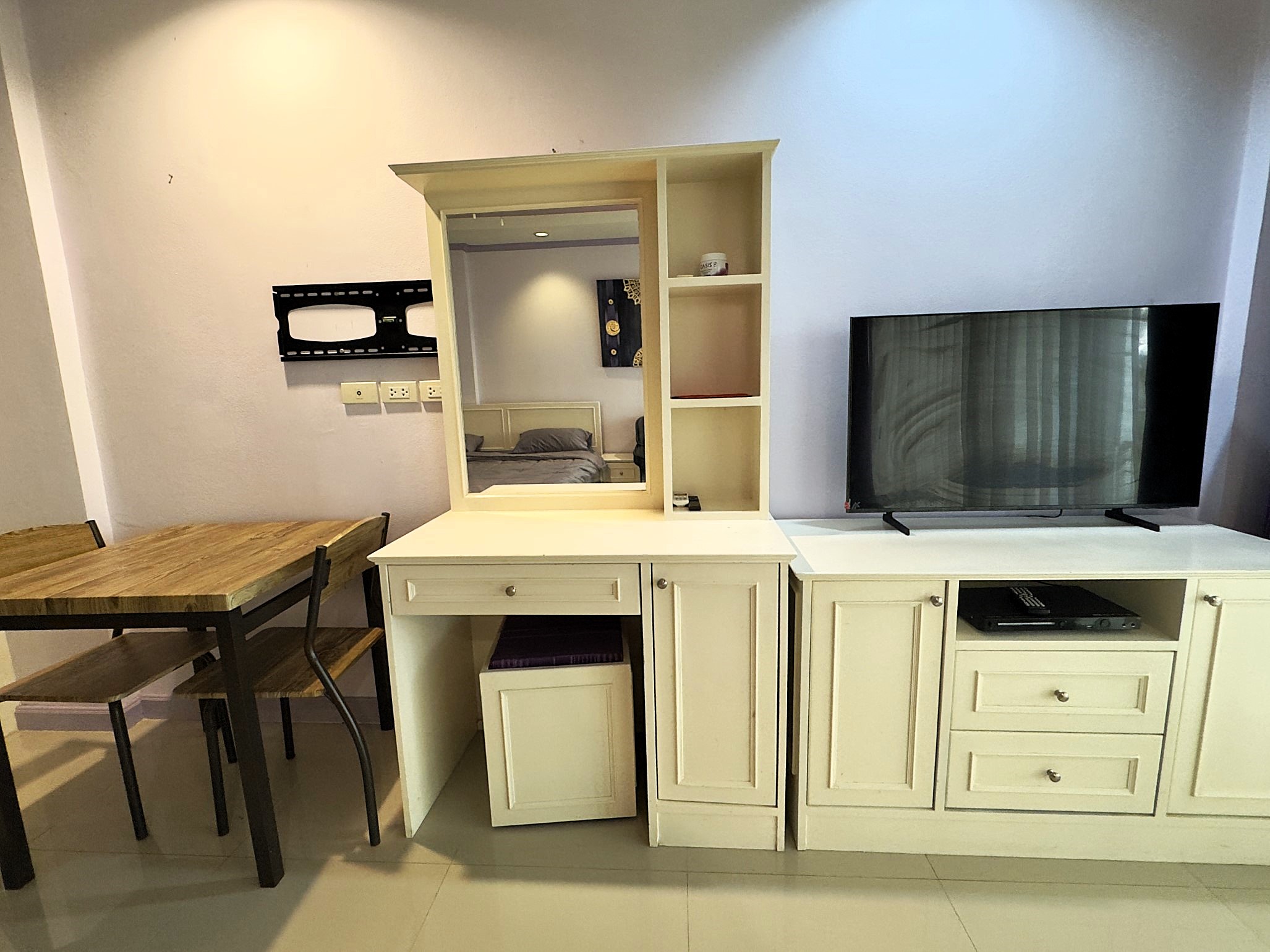 Baan Suan Lalana/TC/F1 STUDIO · 1 BATH · 42 SQ M · 1 BALCONY 13