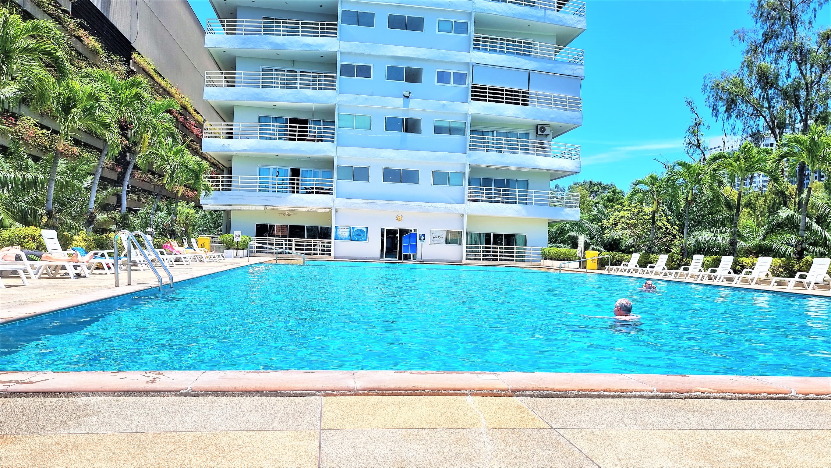 View Talay 6/F24 LARGE STUDIO · 1 BATH · 48 SQ M · 1 LARGE BALCONY · FANTASTIC SEA VIEW 29