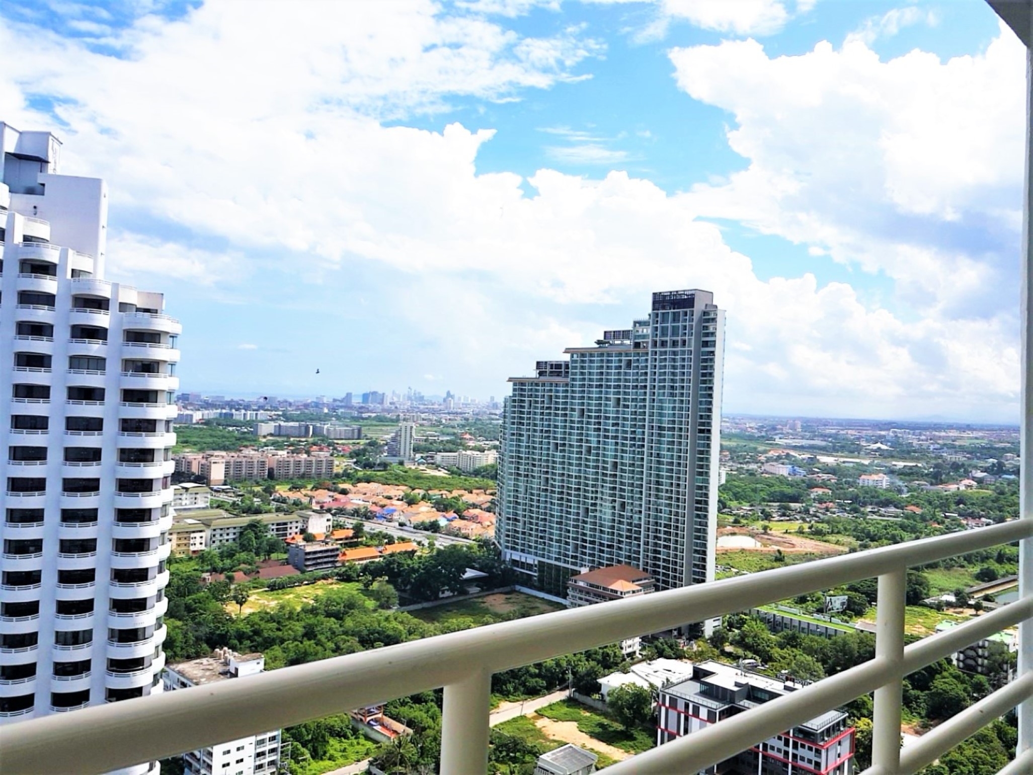 View Talay 8/F30 LARGE LUXURY STUDIO · 1 BATH · 48 SQ M · 1 BALCONY · FANTASTIC SEA VIEW 18