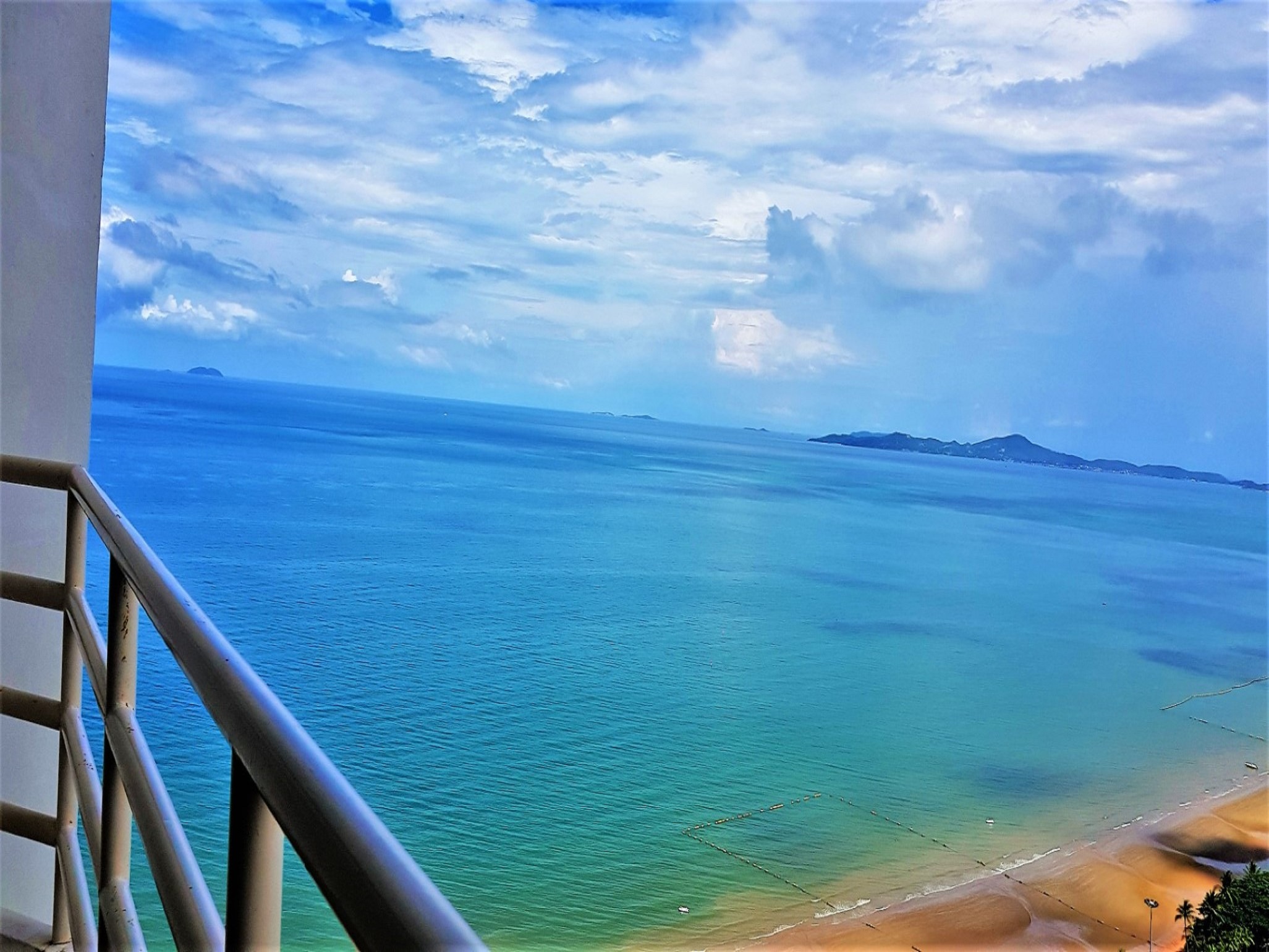 View Talay 8/F30 LARGE LUXURY STUDIO · 1 BATH · 48 SQ M · 1 BALCONY · FANTASTIC SEA VIEW 21