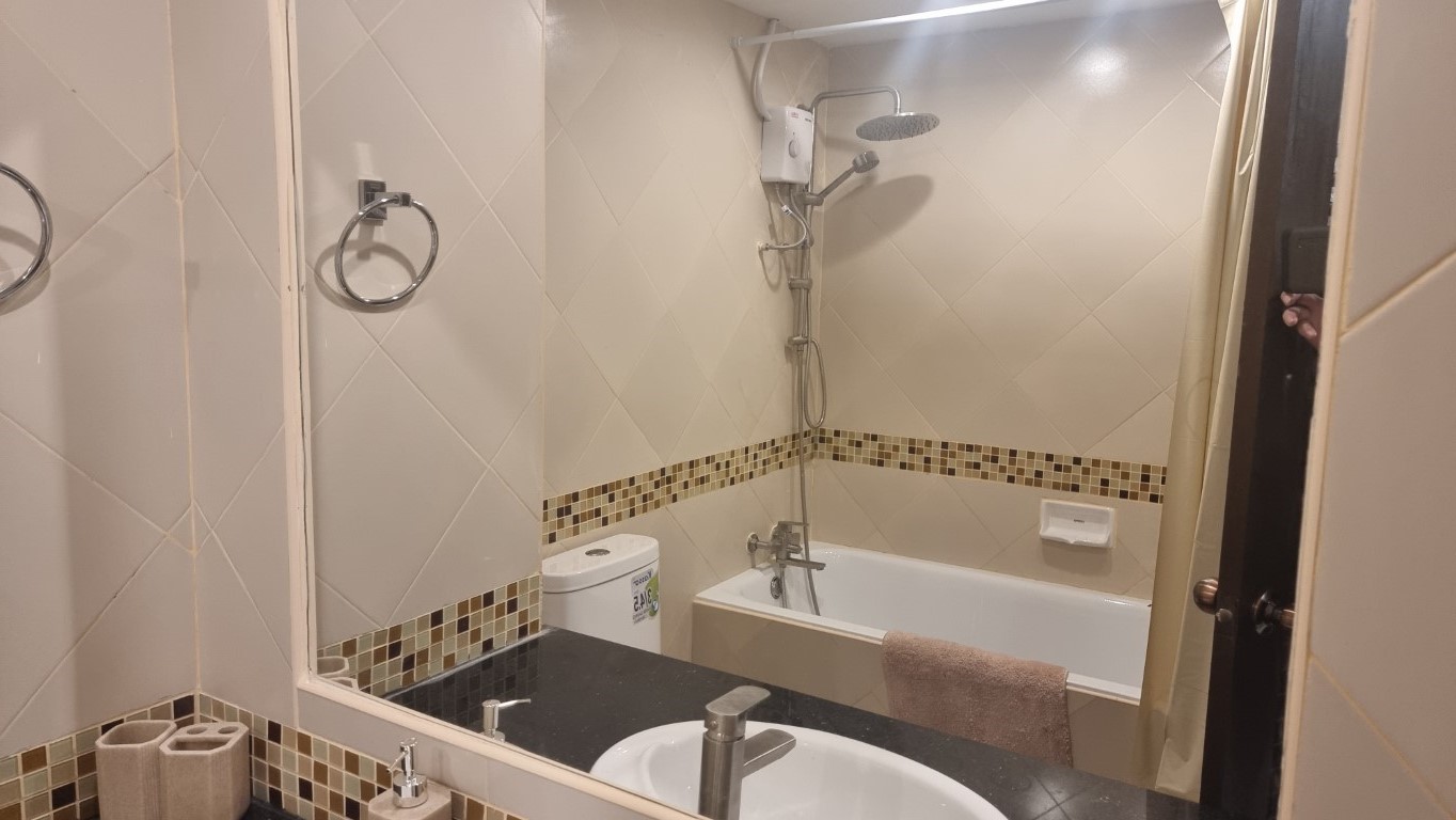 Angket/F3 STUDIO · 1 BATH · 37 SQM · 1 BALCONY · POOL VIEW 2