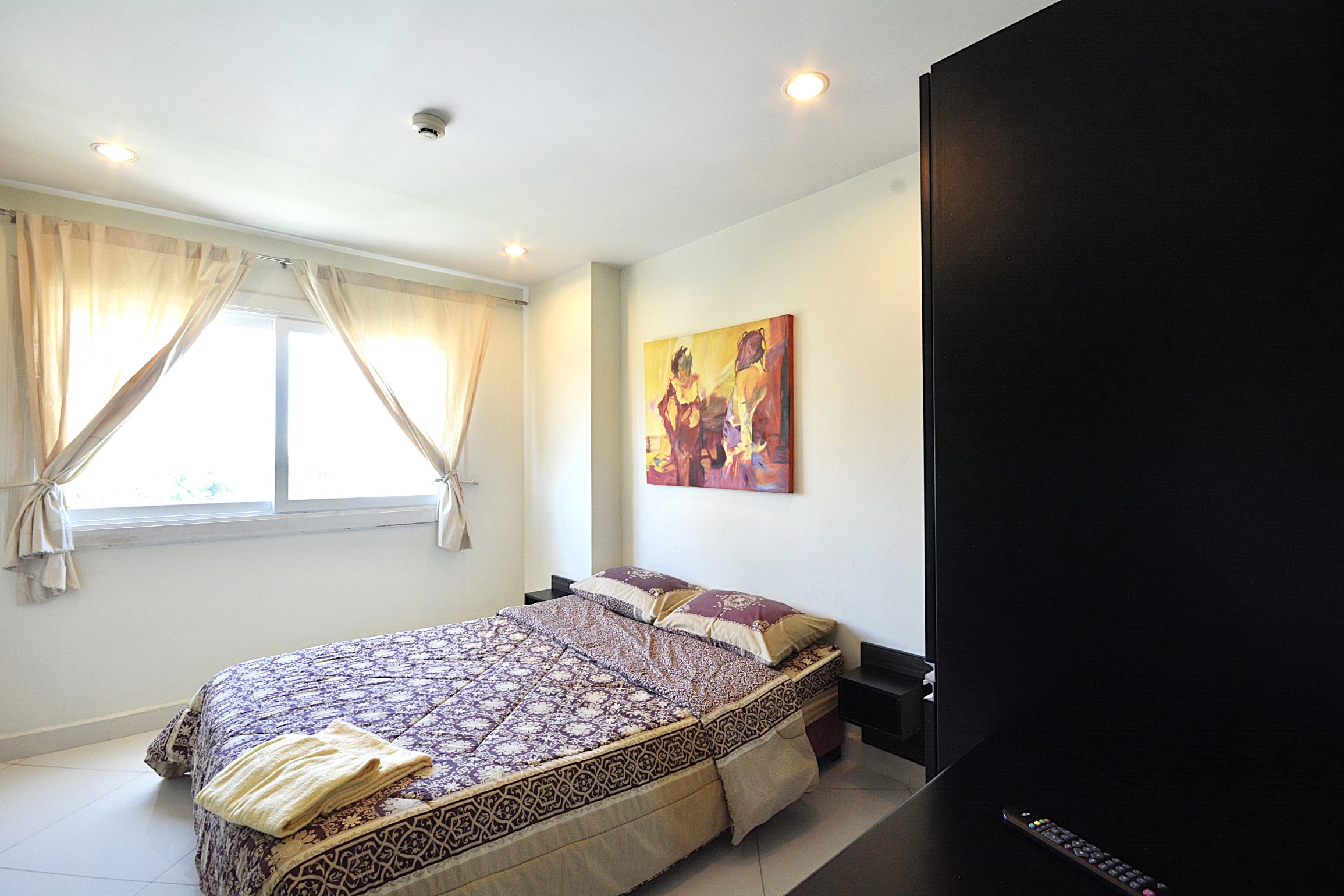 Park Lane/F6 2 BED · 2 BATH · 74 SQ M · 2 BALCONIES 18