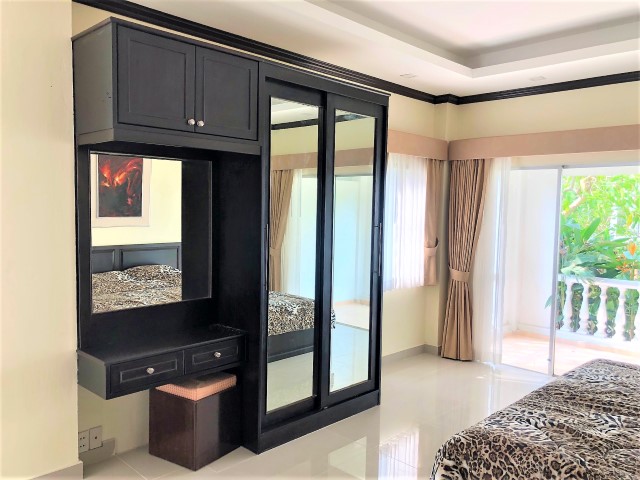 Baan Suan Lalana/TC/F1 STUDIO · 1 BATH · 53 SQ M · 1 BALCONY 9