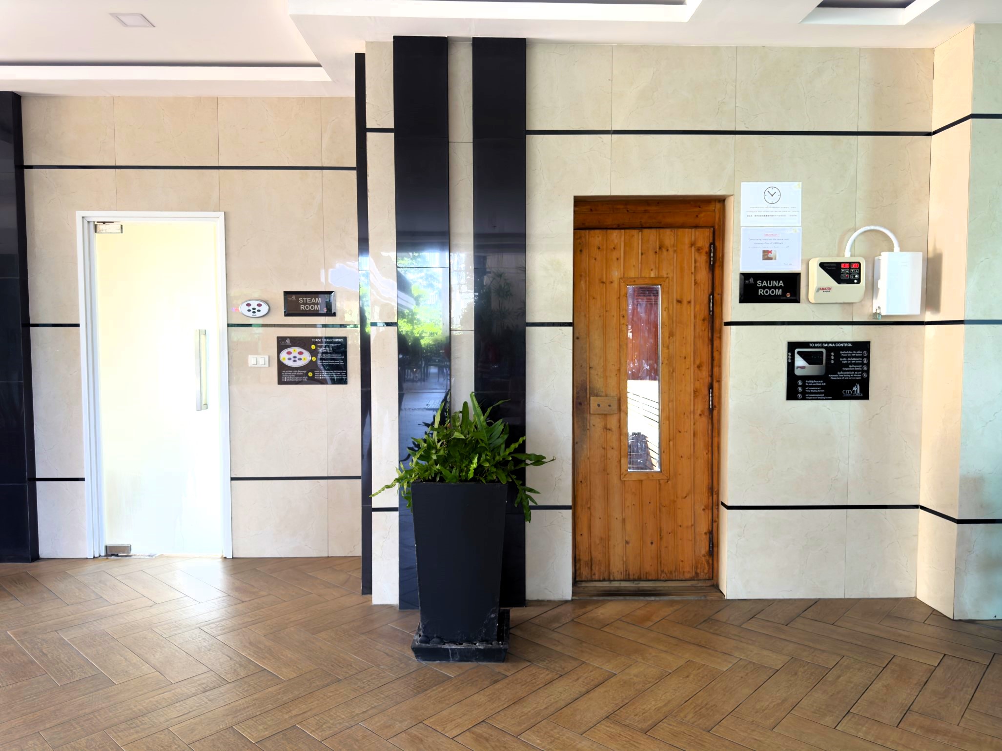 City Garden Tower/F19 1 BED · 1 BATH · 35 SQ M · SEA VIEW 38
