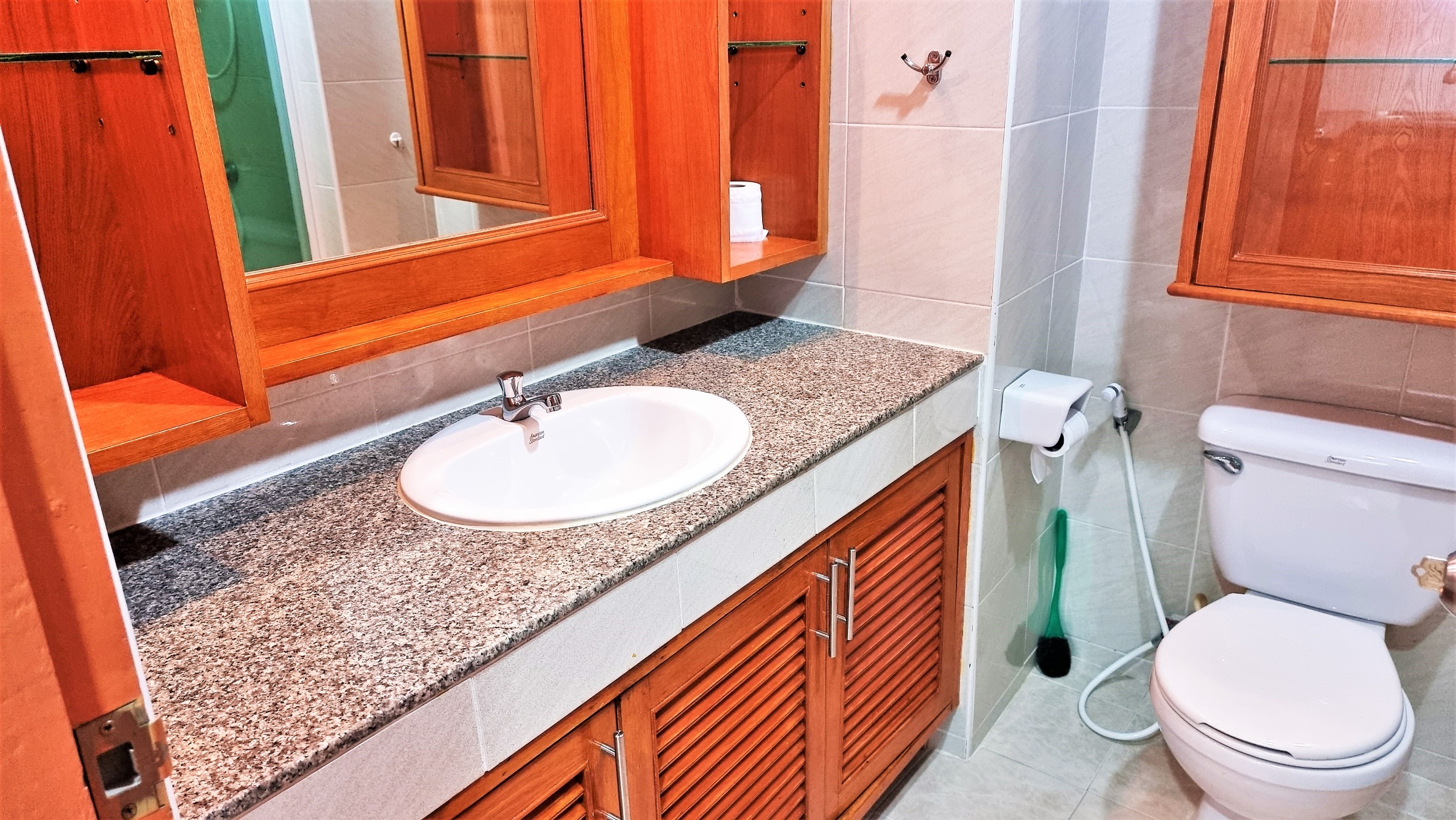View Talay 6/F24 LARGE STUDIO · 1 BATH · 48 SQ M · 1 LARGE BALCONY · FANTASTIC SEA VIEW 6