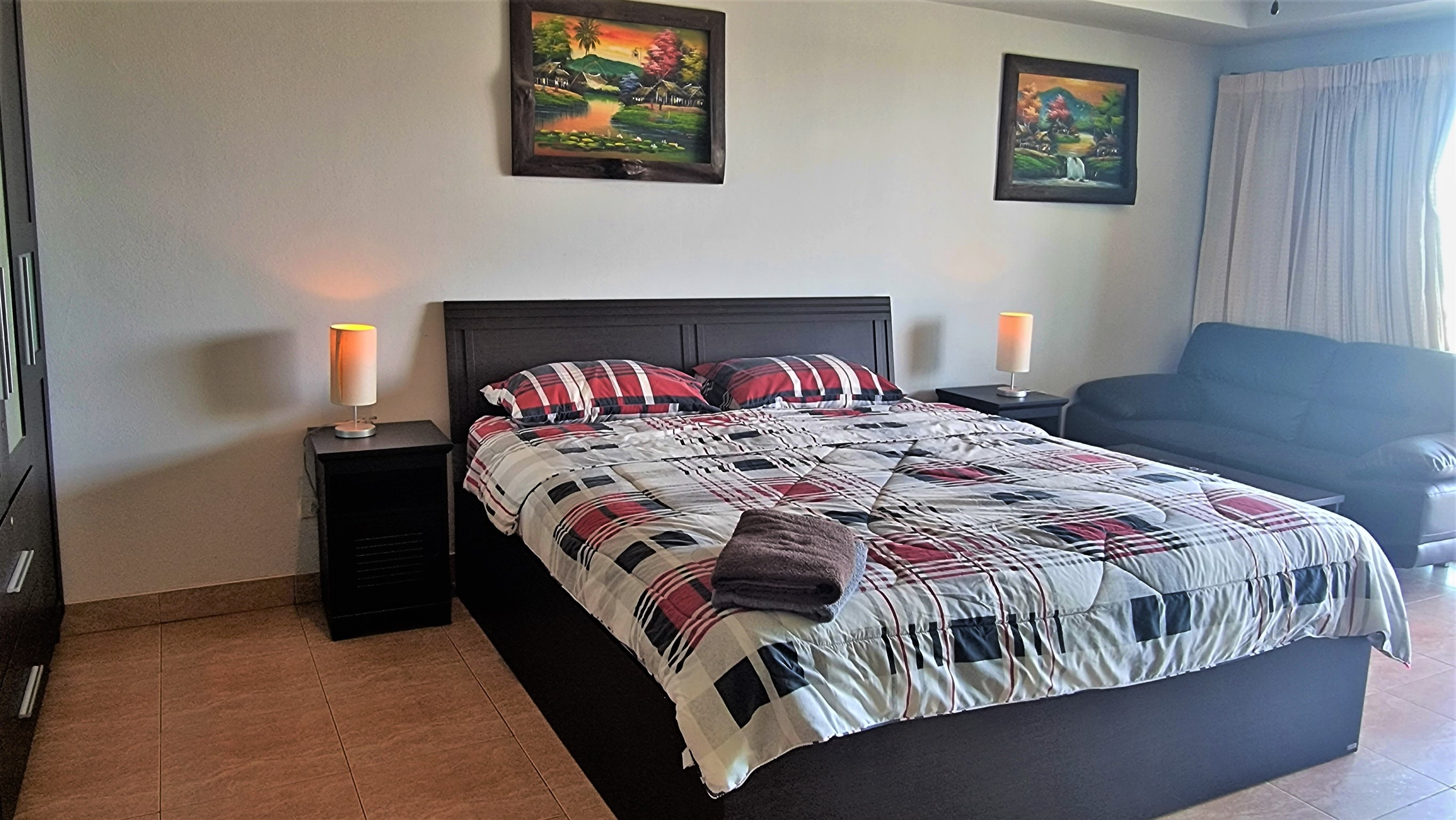 The Residence/F7 LARGE STUDIO · 1 BATH  · 52 SQ M · BALCONY 4