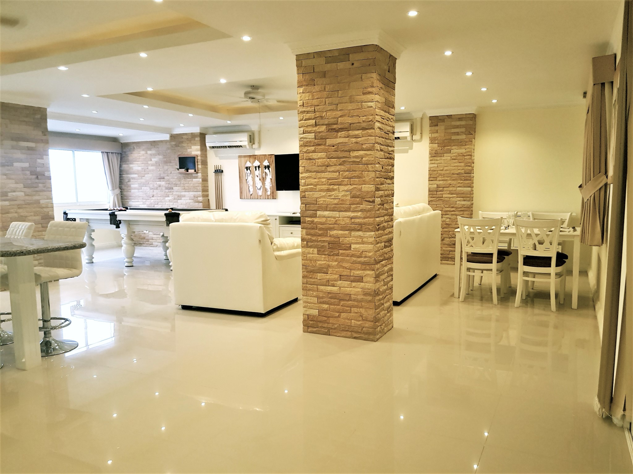 Rungfa/F10 2 BED · 3 BATH · 146 SQ M · LUXURY PENTHOUSE 2