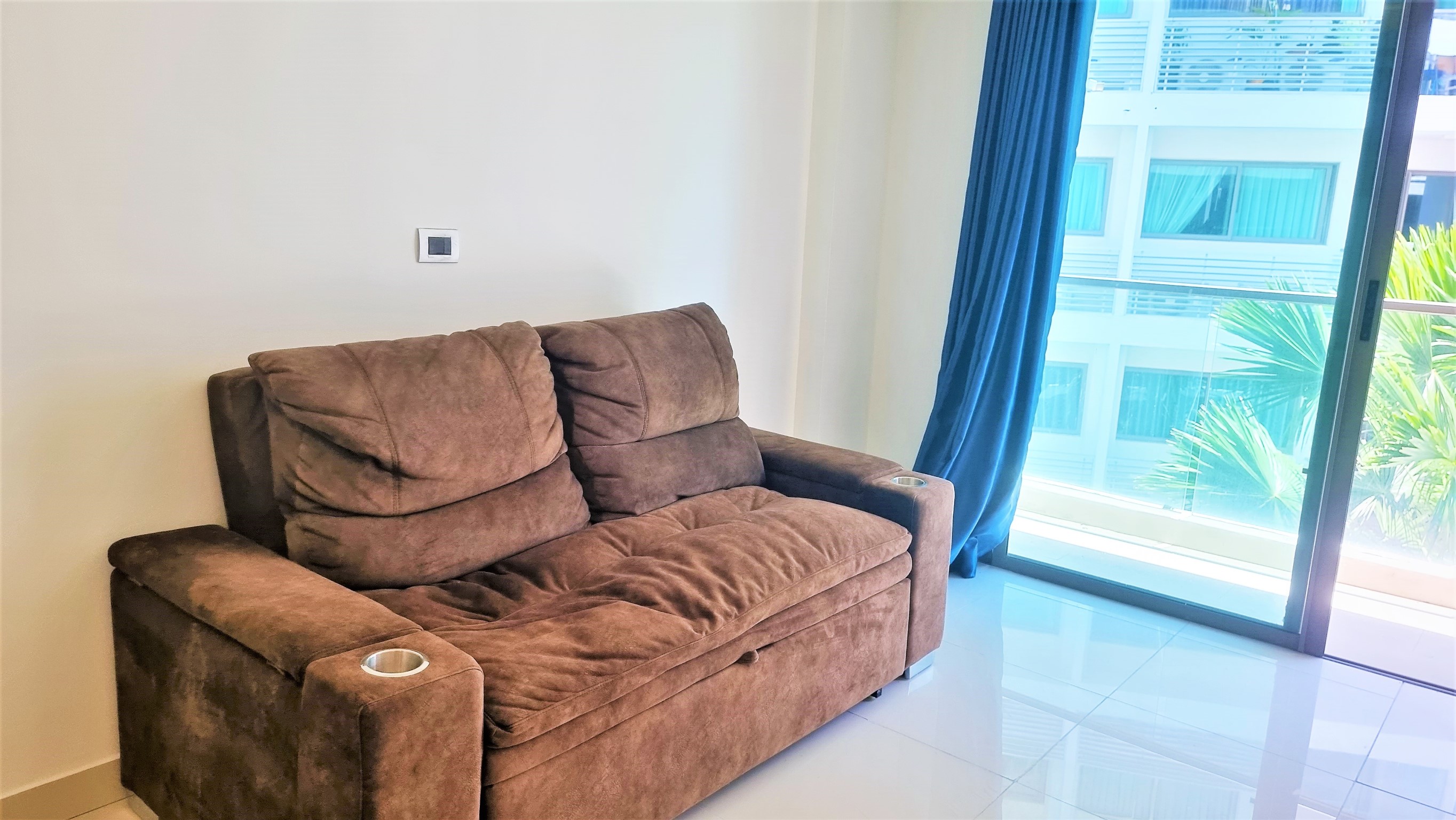 Laguna Beach Resort 1/F4 1 BED · 2 BATH · 51 SQ M · 1 BALCONY · POOL VIEWS 4