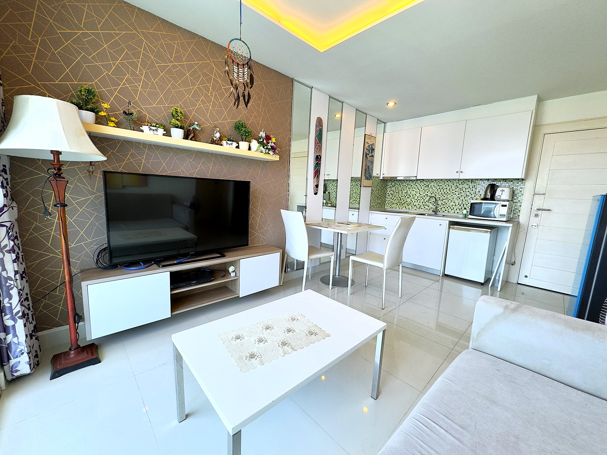 One Bedroom 35sqm Condo in Amazon Residence Jomtien 600 Meters from Beach 5