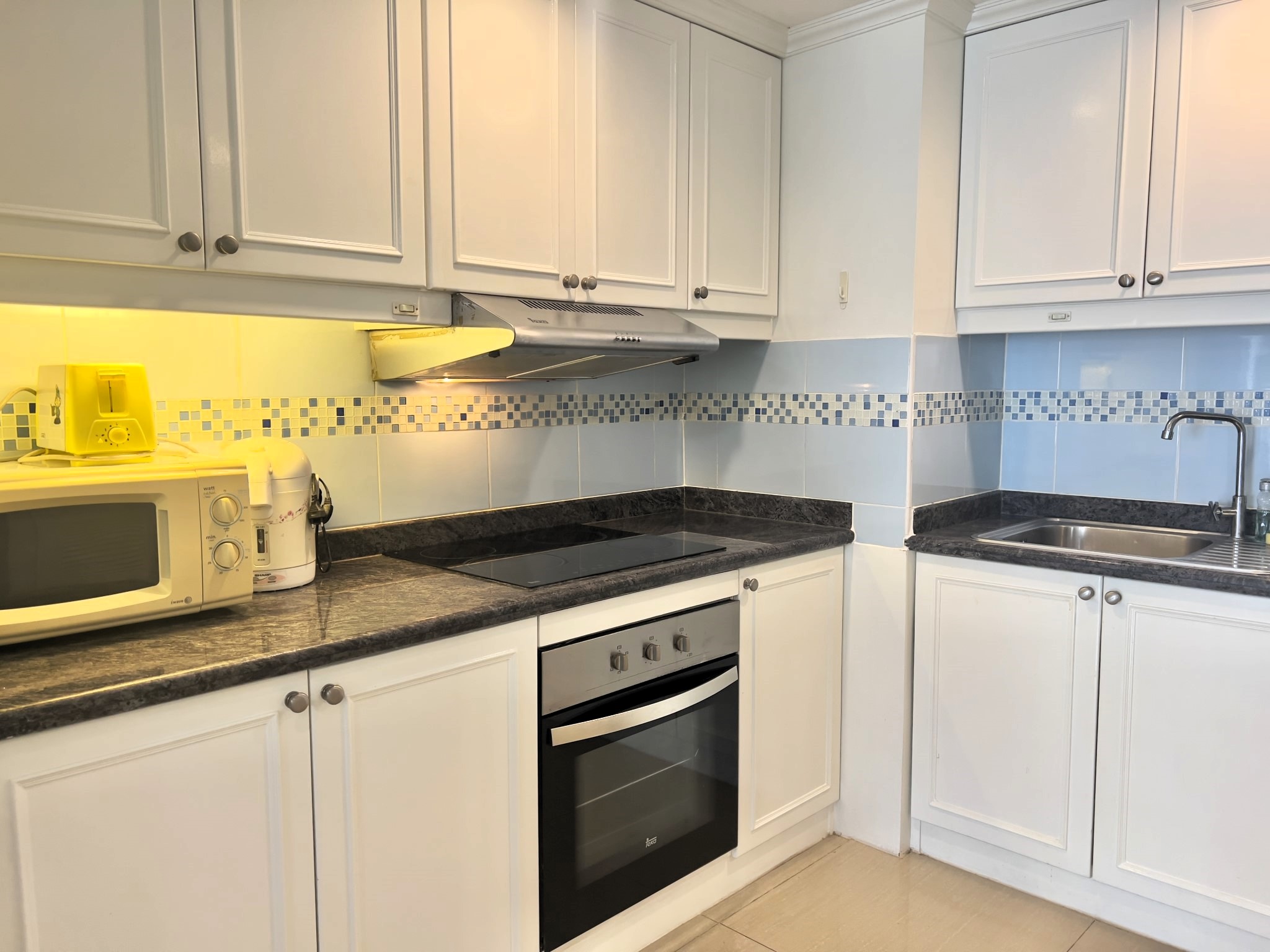 Jomtien Beach Condominium/S1/F16 1 BED · 1 BATH · 68 SQ M · 2 BALCONIES · SEA VIEW 9