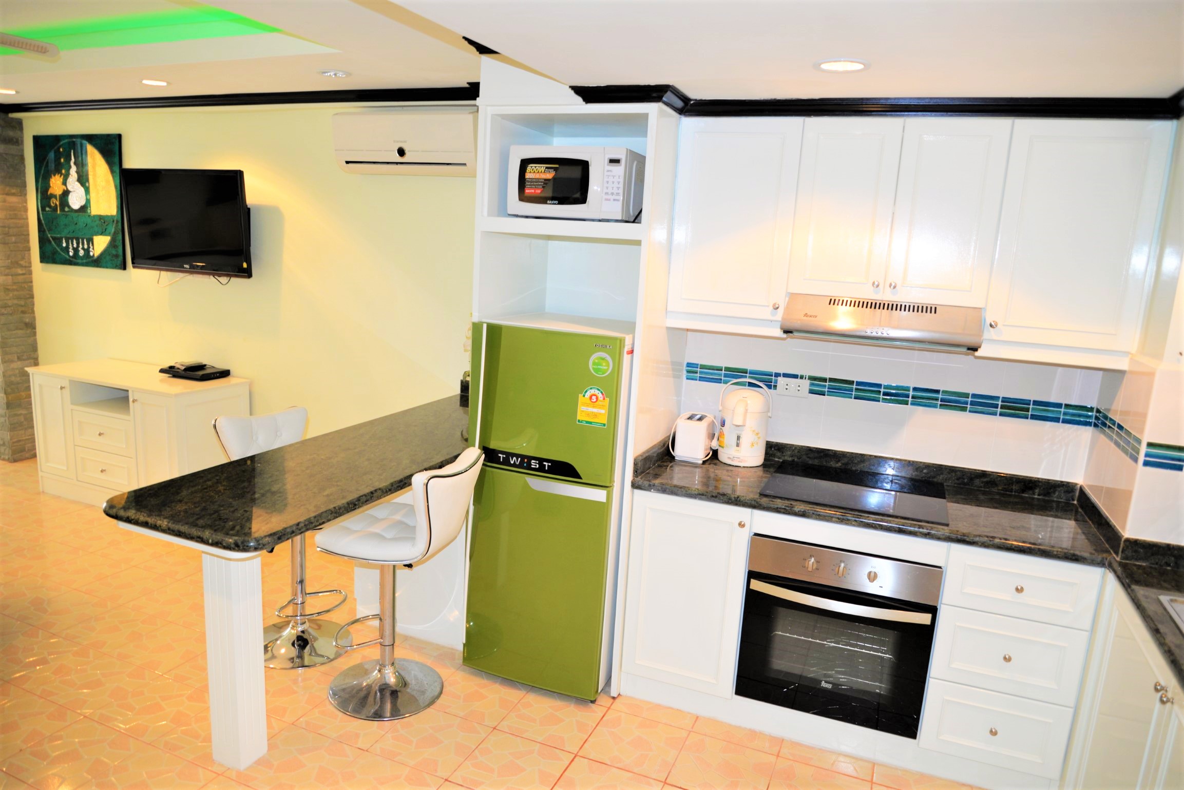 Jomtien Beach Condominium/A2/F5 1 BED · 1 BATH · 60 SQ M · 1 BALCONY 2
