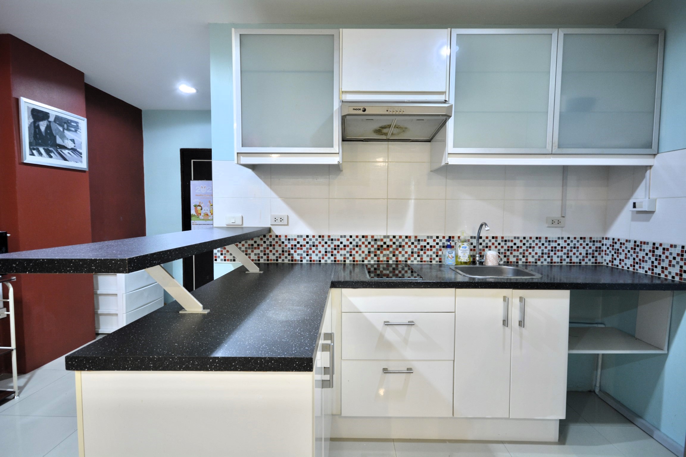TW Platinum Suites/F4 1 BED · 1 BATH · 52 SQ M · 1 BALCONY 6