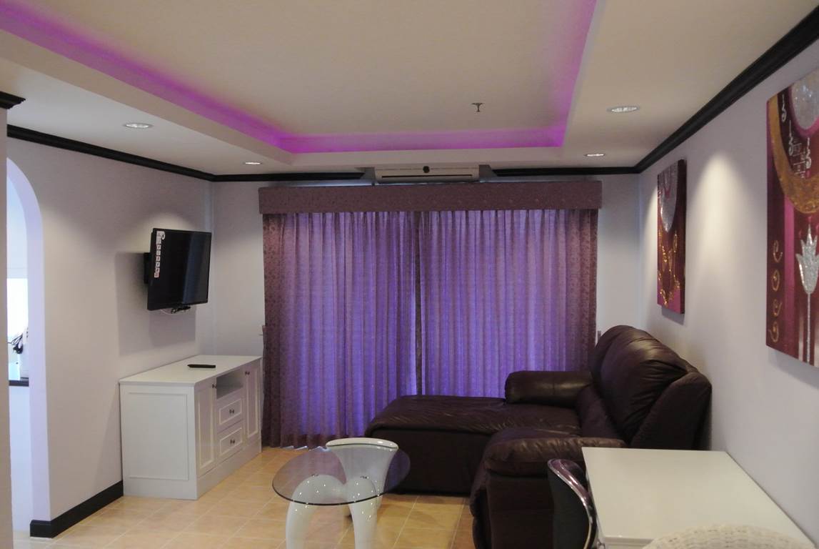 Angket/F11 LUXURY 1 BED · 1 BATH · 74 SQ M · LARGE BALCONY 4
