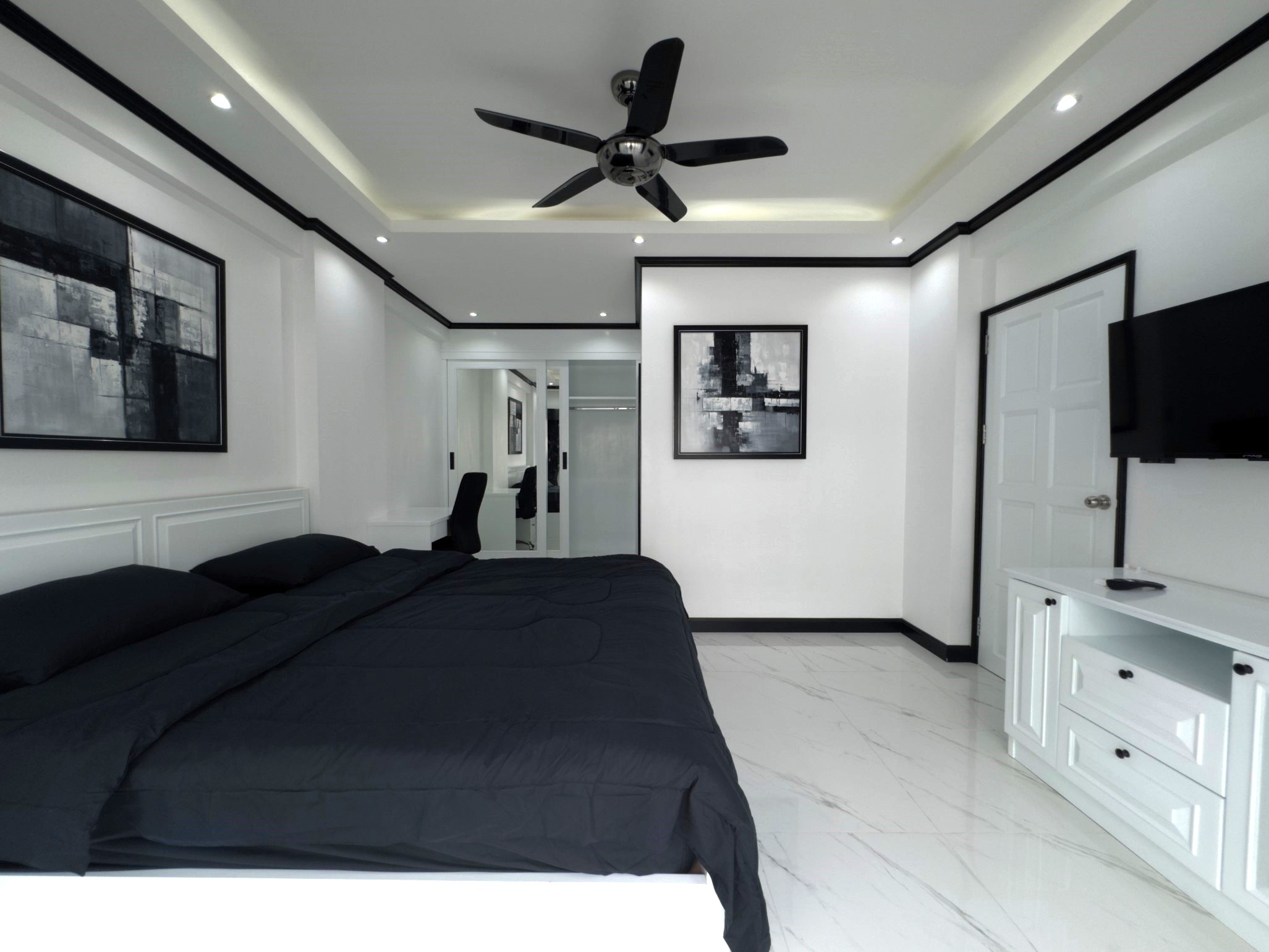 Pattaya Chain Condotel/F4 1 BED · 1 BATH · 53 SQ M · 2 BALCONIES · SEA VIEW 14