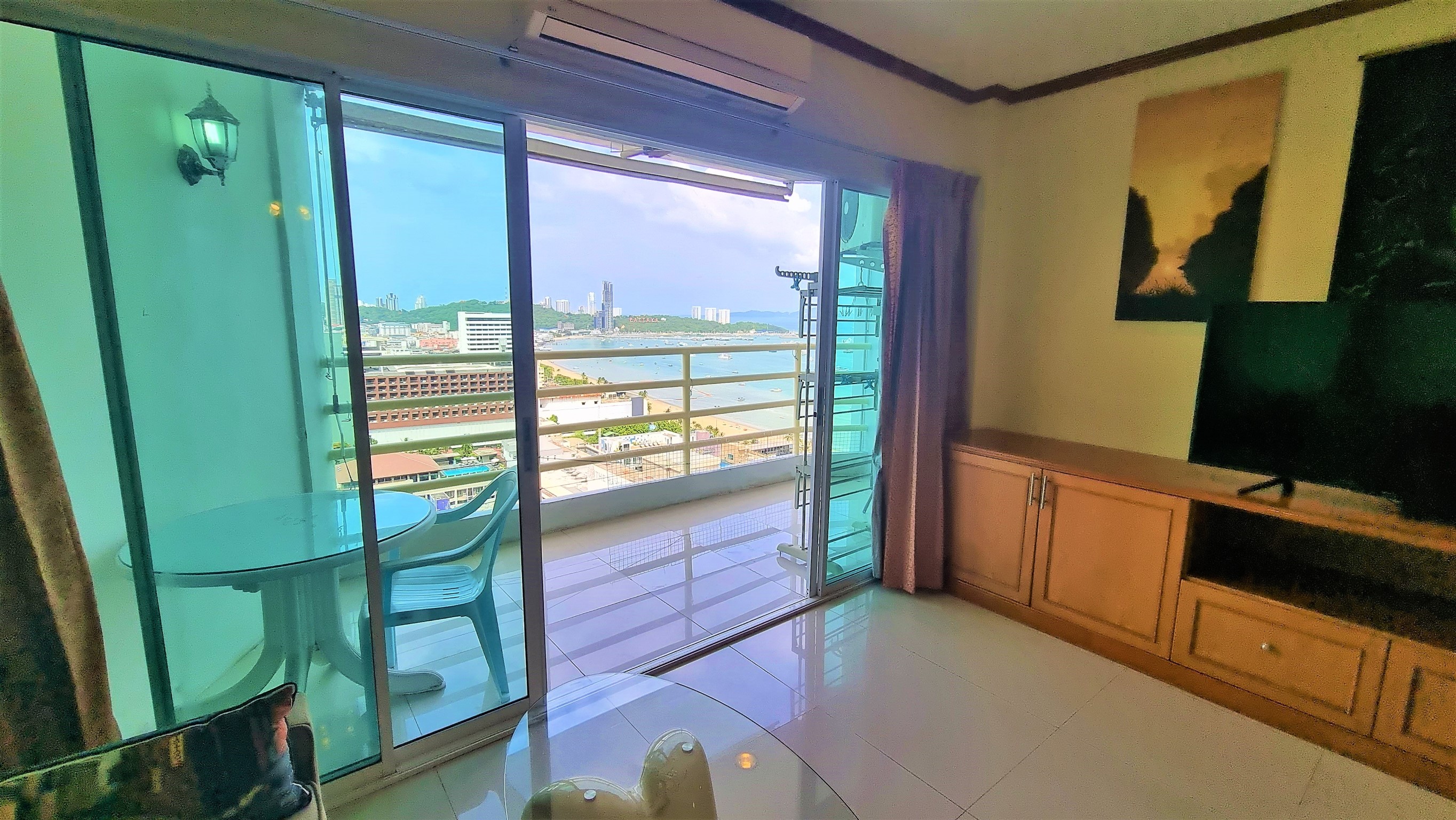 View Talay 6/F24 LARGE STUDIO · 1 BATH · 48 SQ M · 1 LARGE BALCONY · FANTASTIC SEA VIEW 20