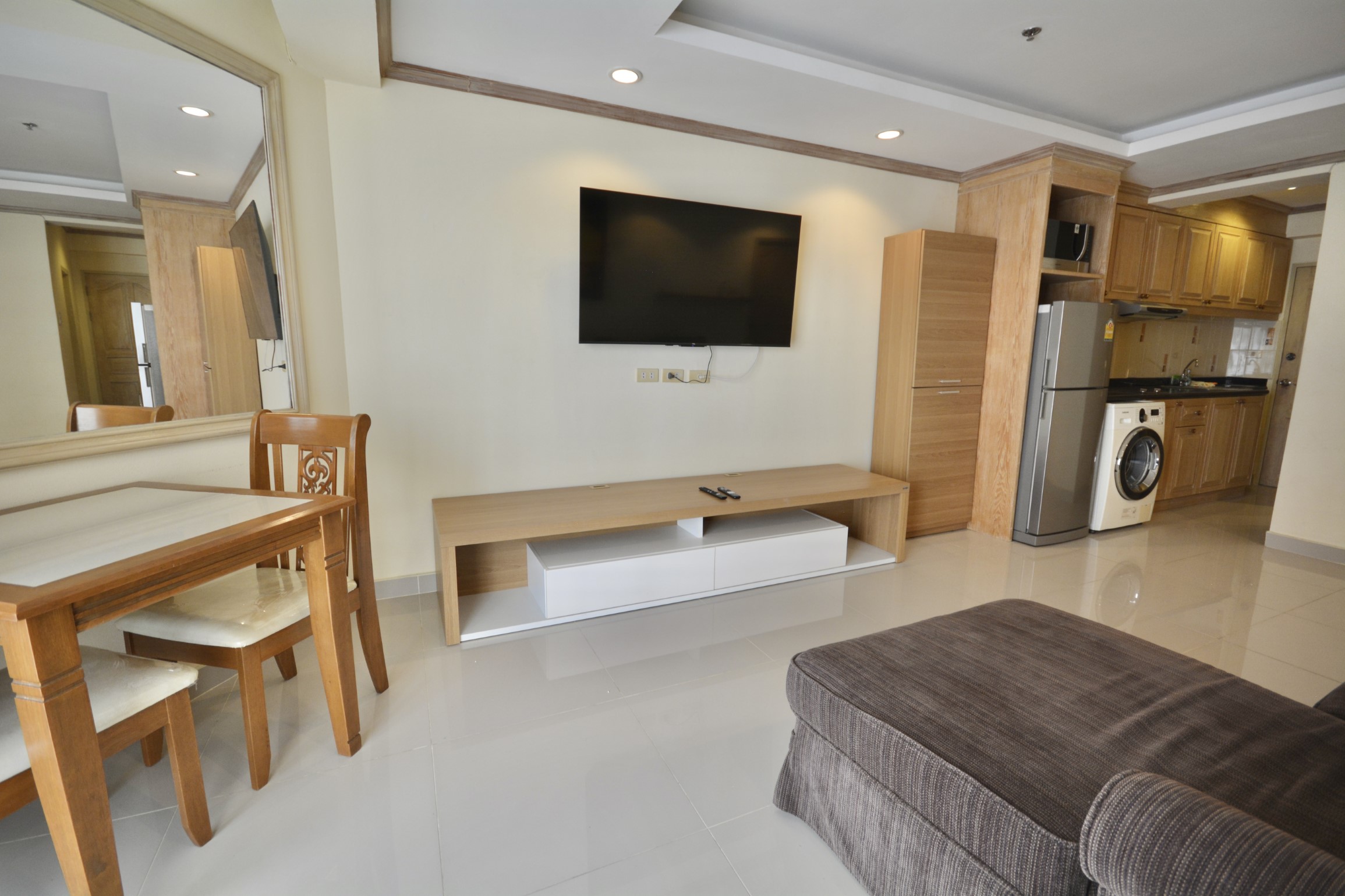 Jomtien Beach Condominium/A2/F12 1 BED · 1 BATH · 50 SQ M · 2 BALCONIES · SEA VIEW 10