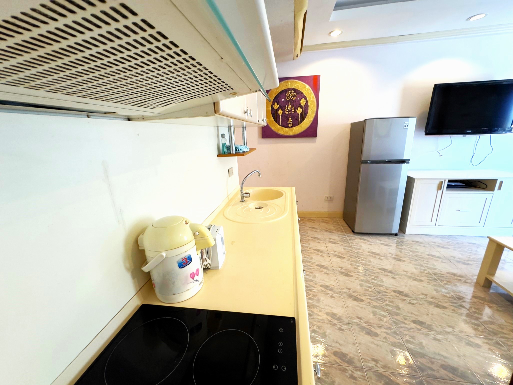 Jomtien Beach Condominium/A3/F4 1 BED · 2 BATH · 60 SQ M · 2 BALCONIES 4