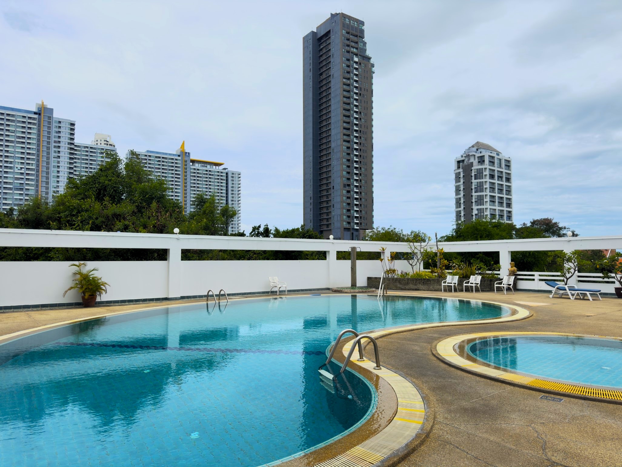Pattaya Chain Condotel/F4 1 BED · 1 BATH · 53 SQ M · 2 BALCONIES · SEA VIEW 23