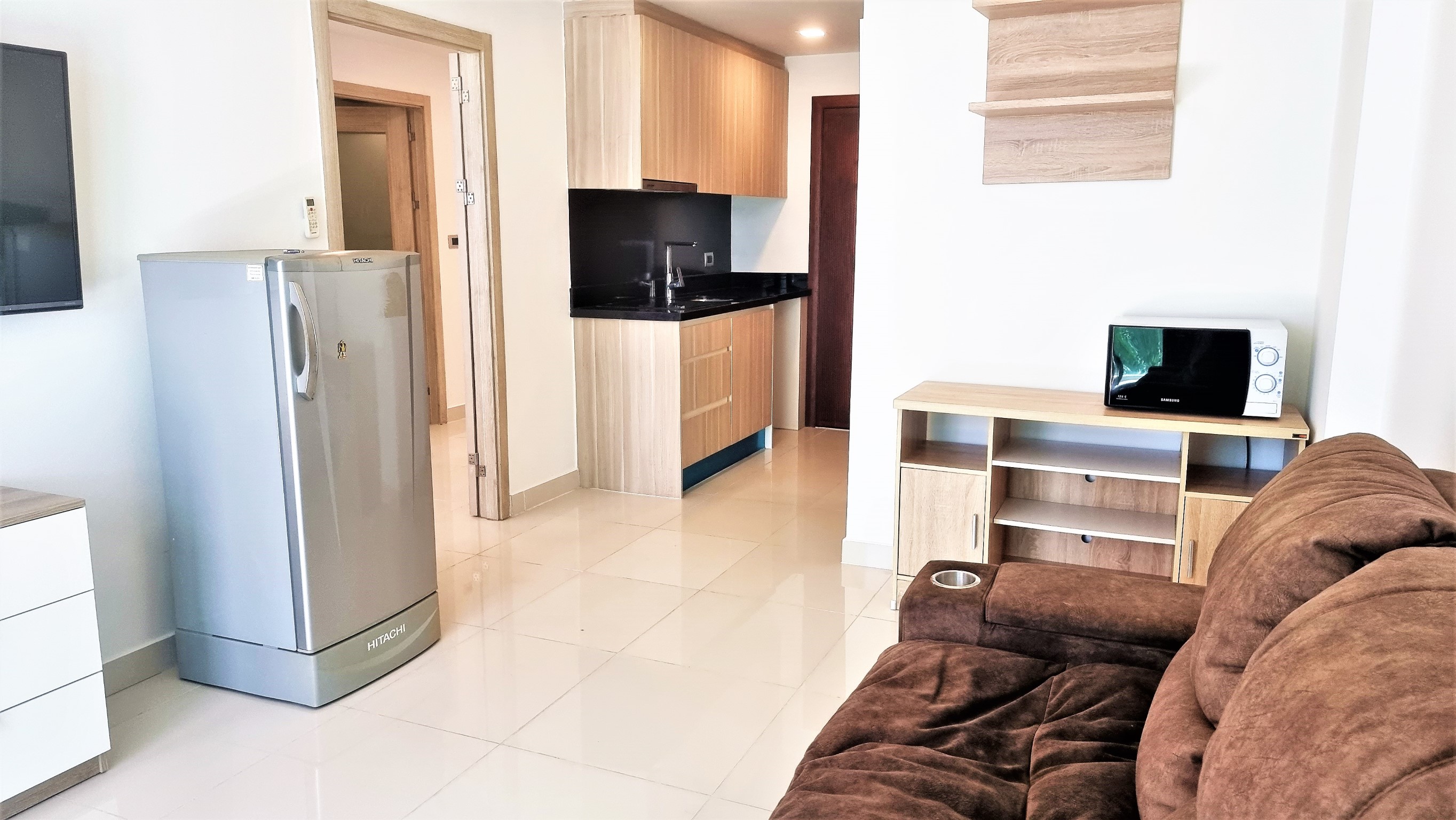 Laguna Beach Resort 1/F4 1 BED · 2 BATH · 51 SQ M · 1 BALCONY · POOL VIEWS 5