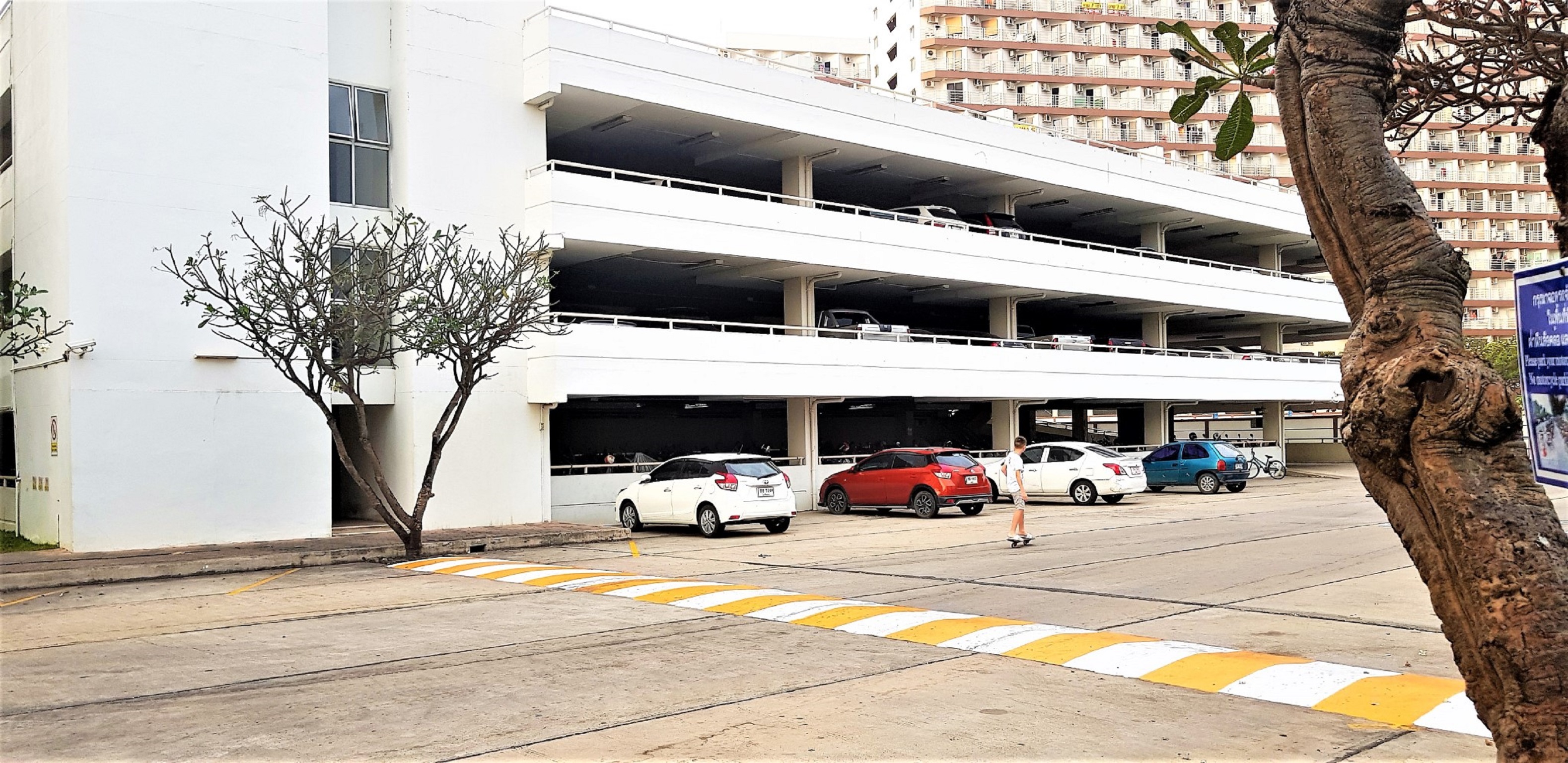 Jomtien Beach Condominium/S1/F16 1 BED · 1 BATH · 68 SQ M · 2 BALCONIES · SEA VIEW 23