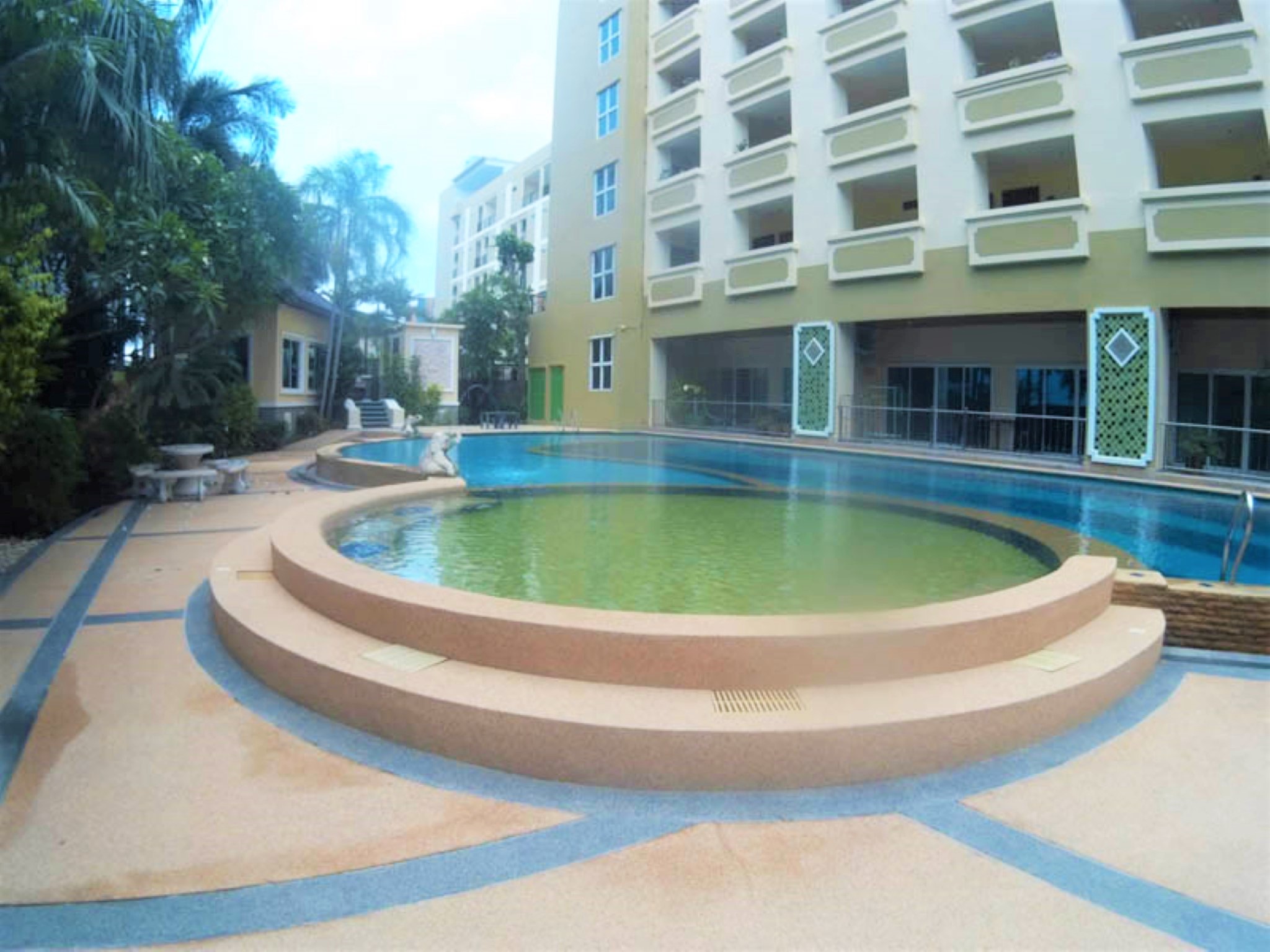 The Residence/F7 LARGE STUDIO · 1 BATH · 52 SQ M · BALCONY 27