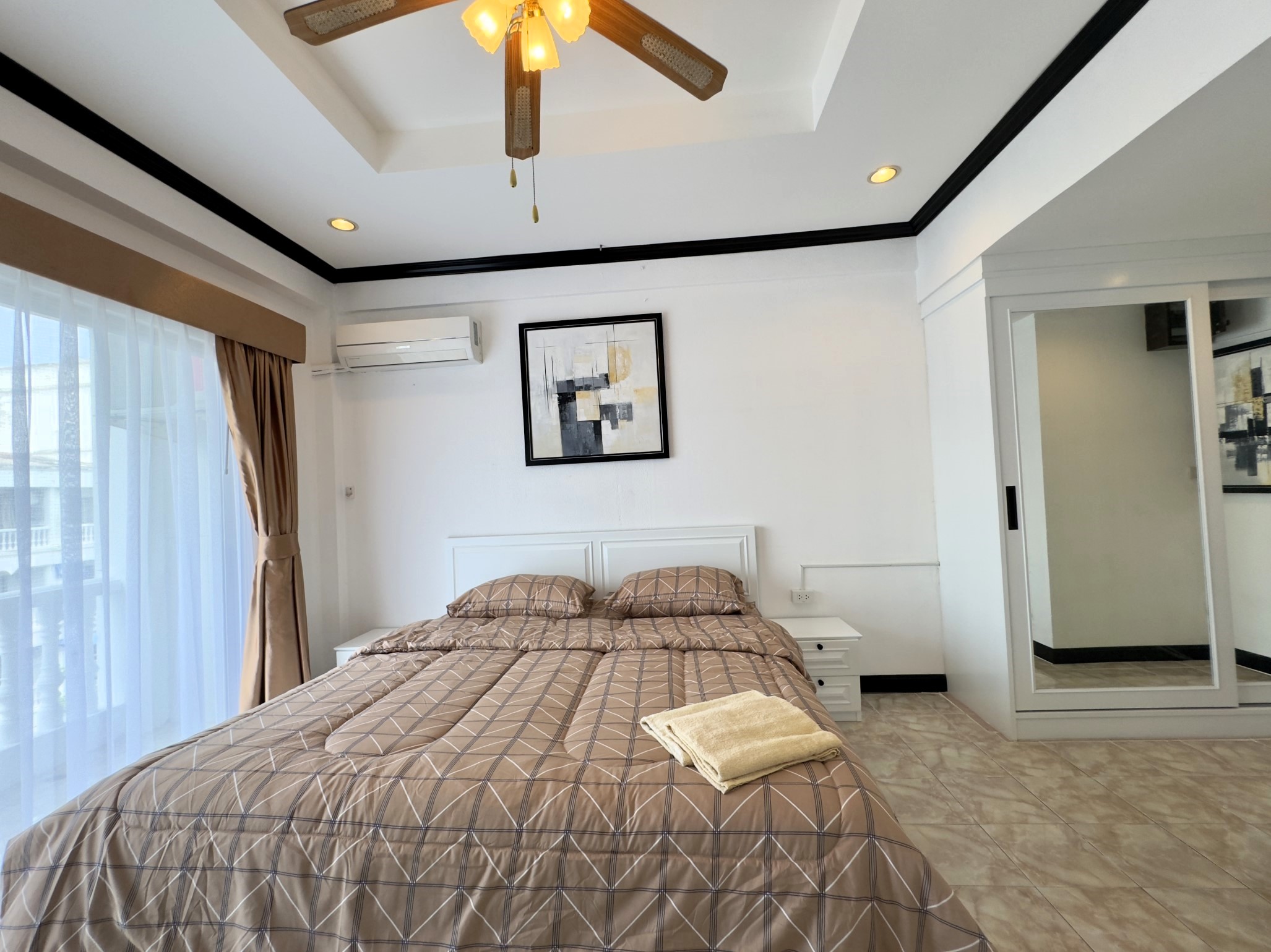 Majestic/F5 1 BED · 2 BATH · 57 SQ M · 1 BALCONY · POOL & GARDEN VIEW 14