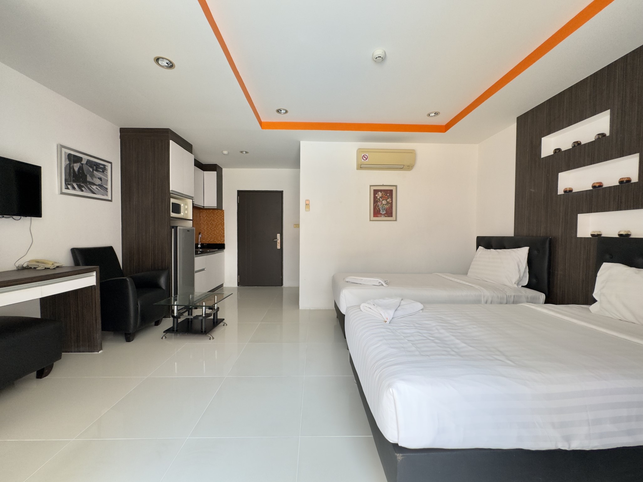 New Nordic VIP 4/F2 STUDIO · 1 BATH · 33 SQ M · 1 BALCONY · POOL VIEW