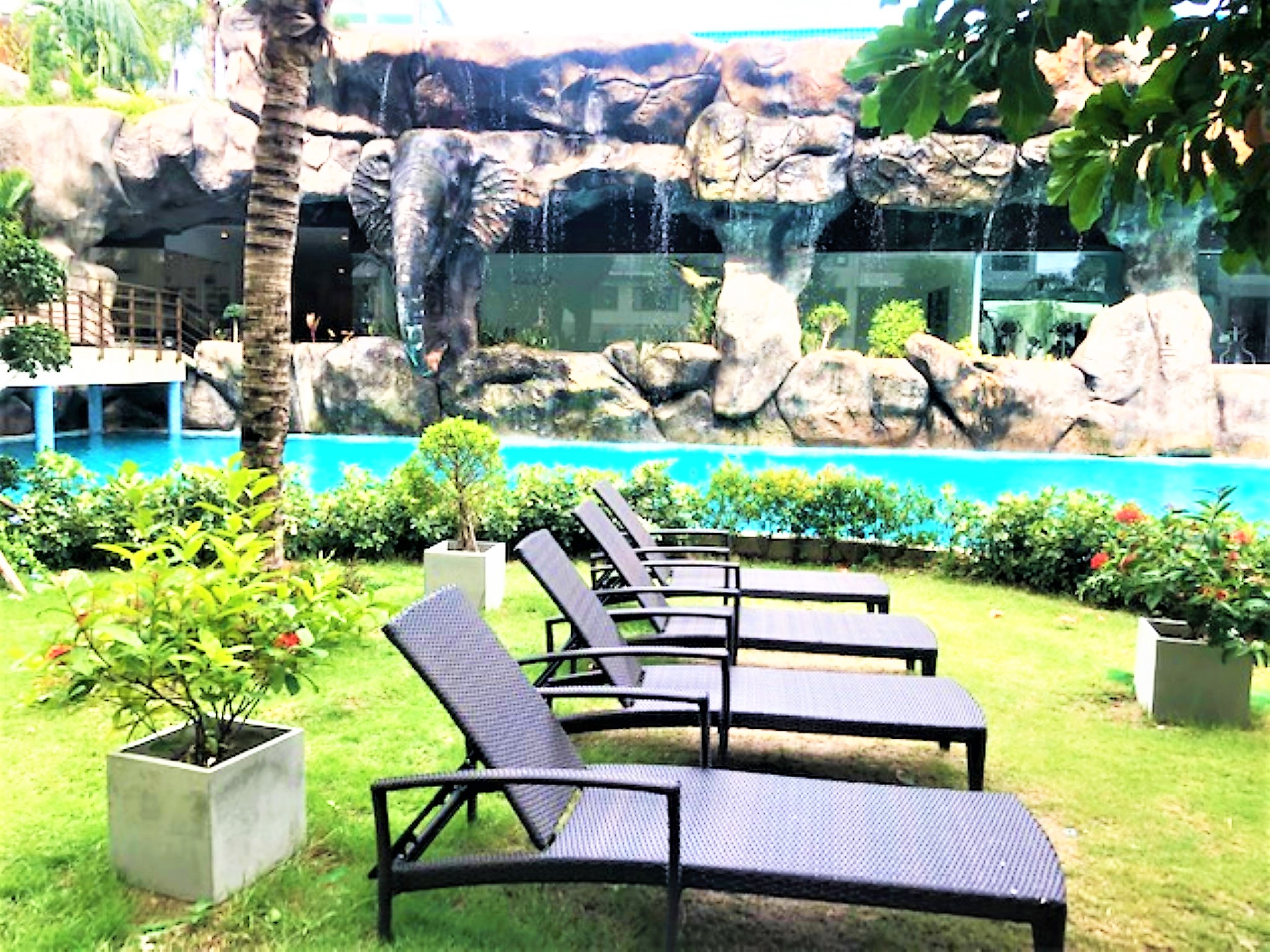 Laguna Beach Resort 3/F8 STUDIO · 1 BATH · 25 SQ M · 1 BALCONY 26