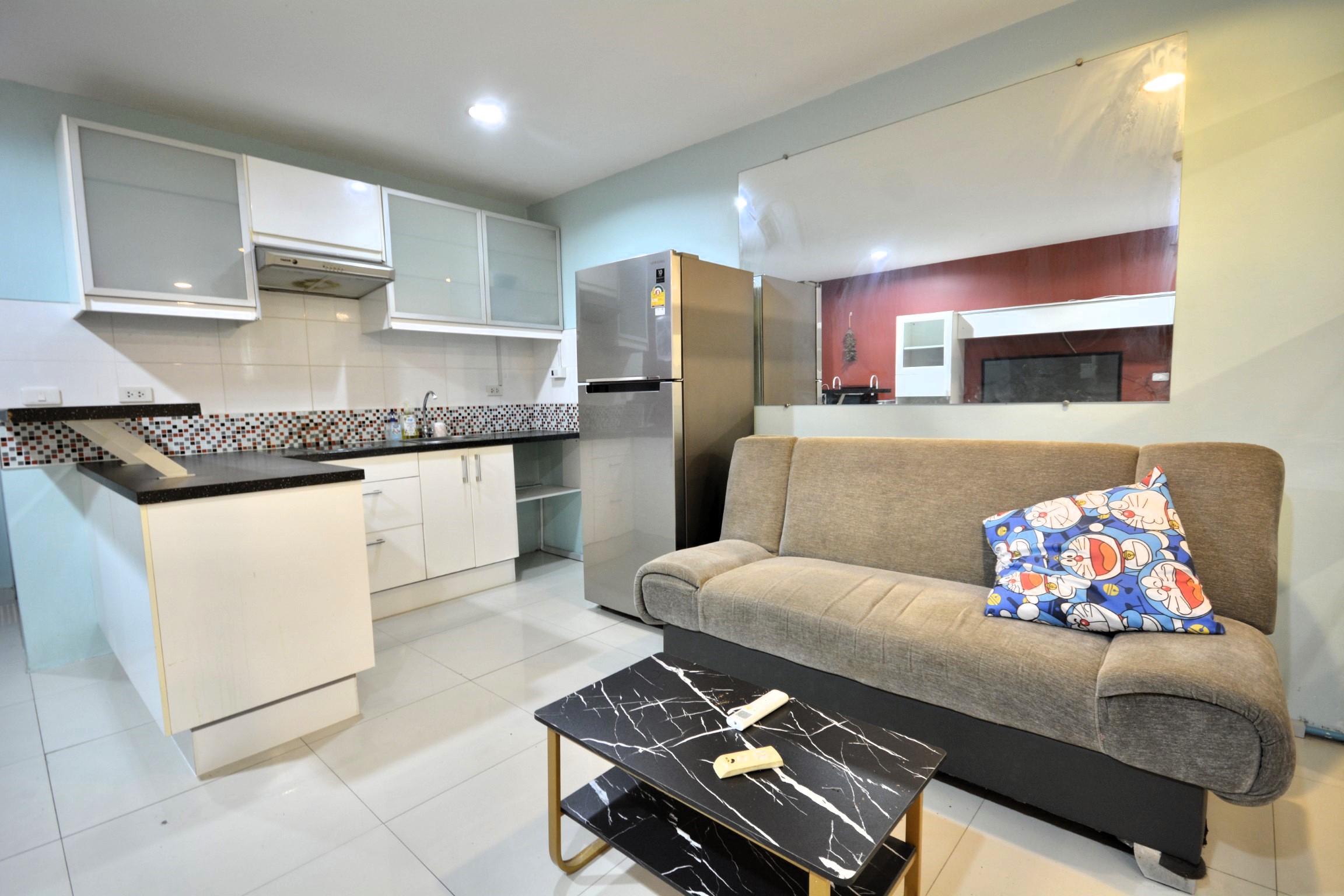 TW Platinum Suites/F4 1 BED · 1 BATH · 52 SQ M · 1 BALCONY 3