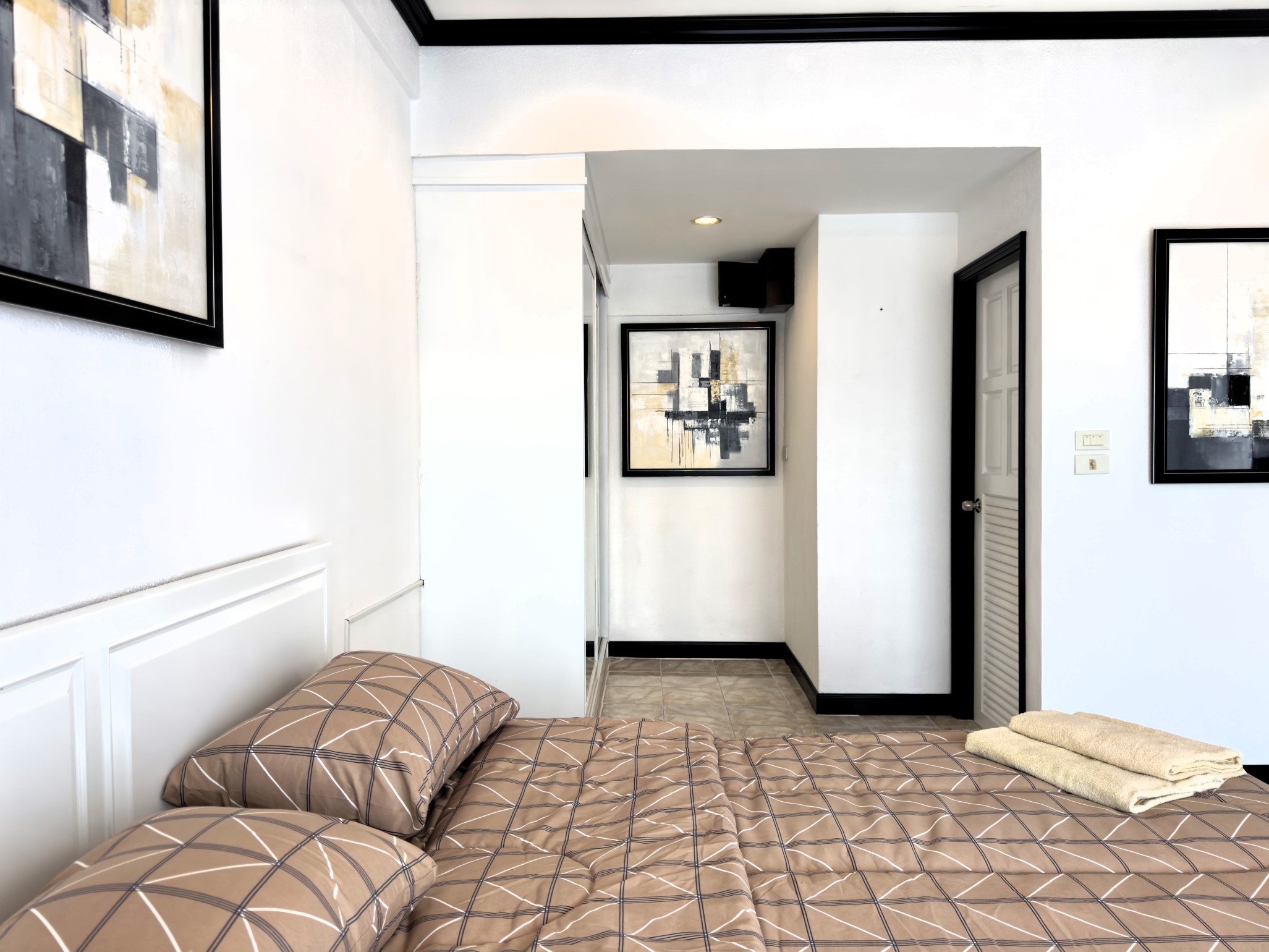 Majestic/F5 1 BED · 2 BATH · 57 SQ M · 1 BALCONY · POOL & GARDEN VIEW 16