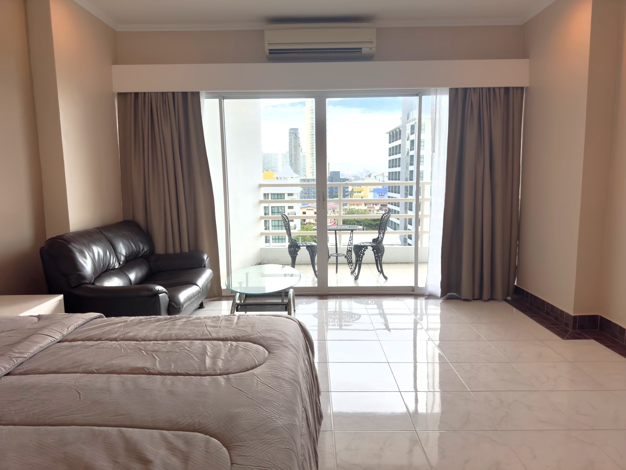 View Talay 8/F8 LARGE STUDIO · 1 BATH · 48 SQ M · 1 BALCONY · FANTASTIC SEA VIEW 15