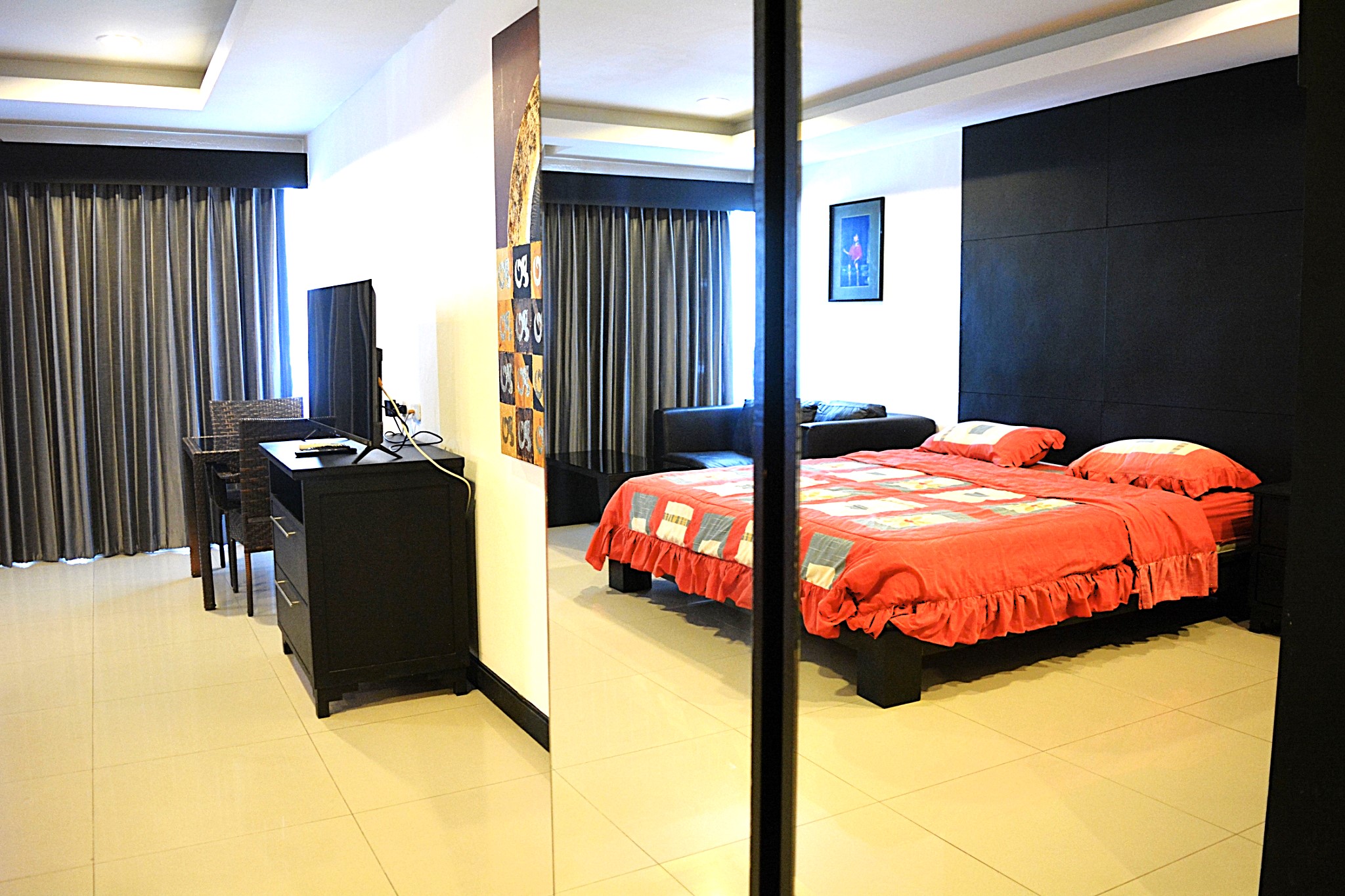 TW Platinum Suites/F6 LARGE STUDIO · 1 BATH · 49 SQ M · 1 BALCONY 14