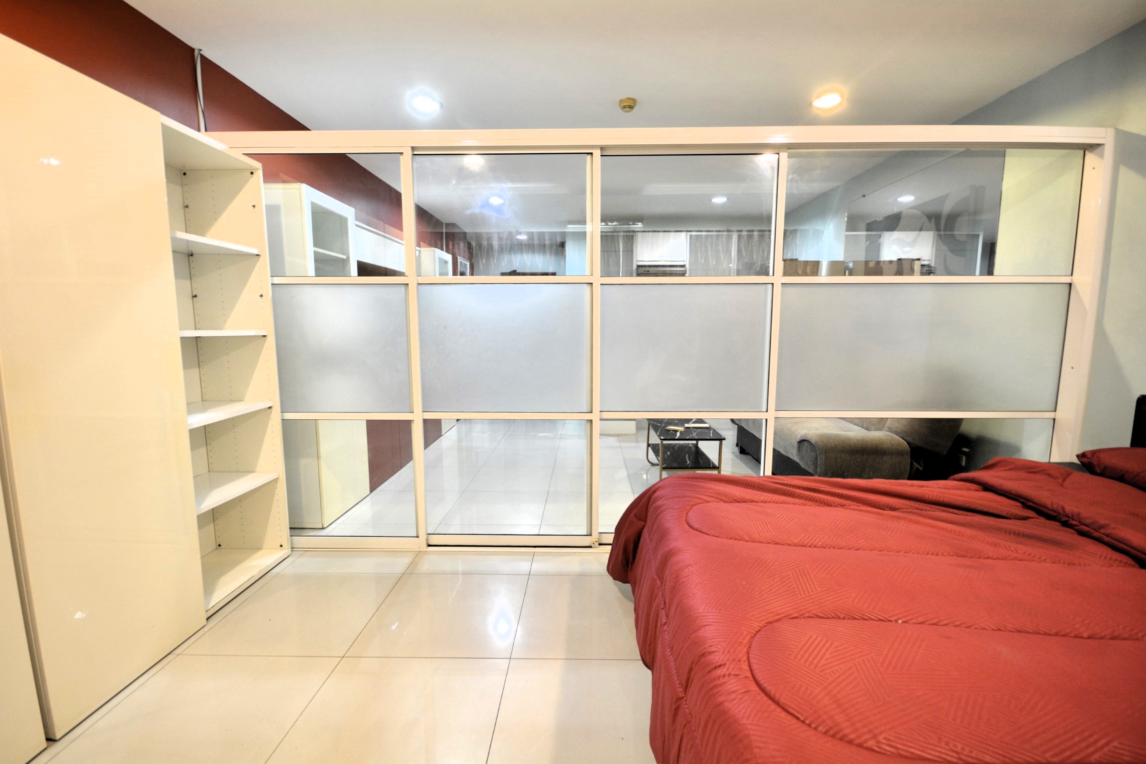 TW Platinum Suites/F4 1 BED · 1 BATH · 52 SQ M · 1 BALCONY 17