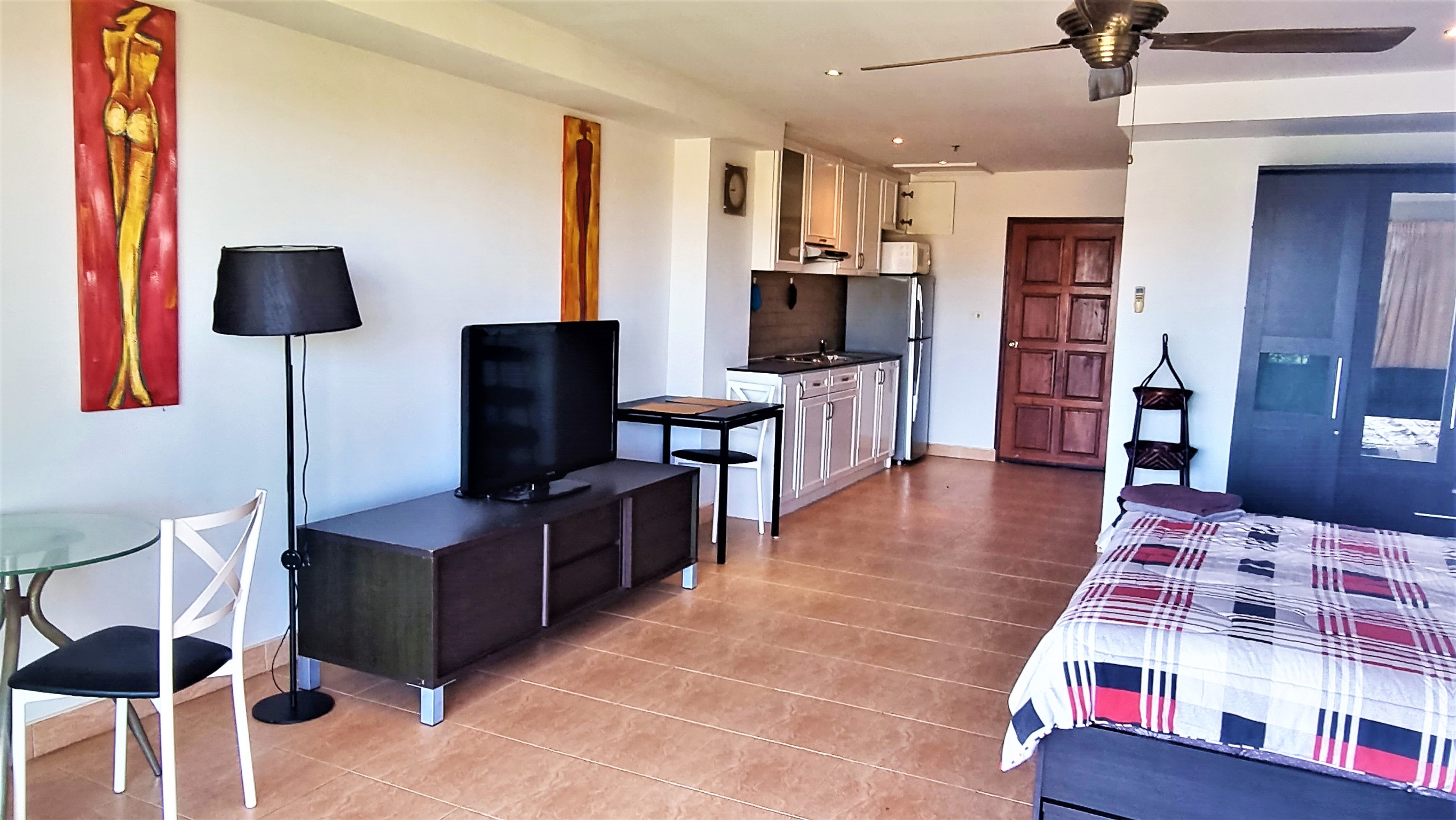 The Residence/F7 LARGE STUDIO · 1 BATH · 52 SQ M · BALCONY 22