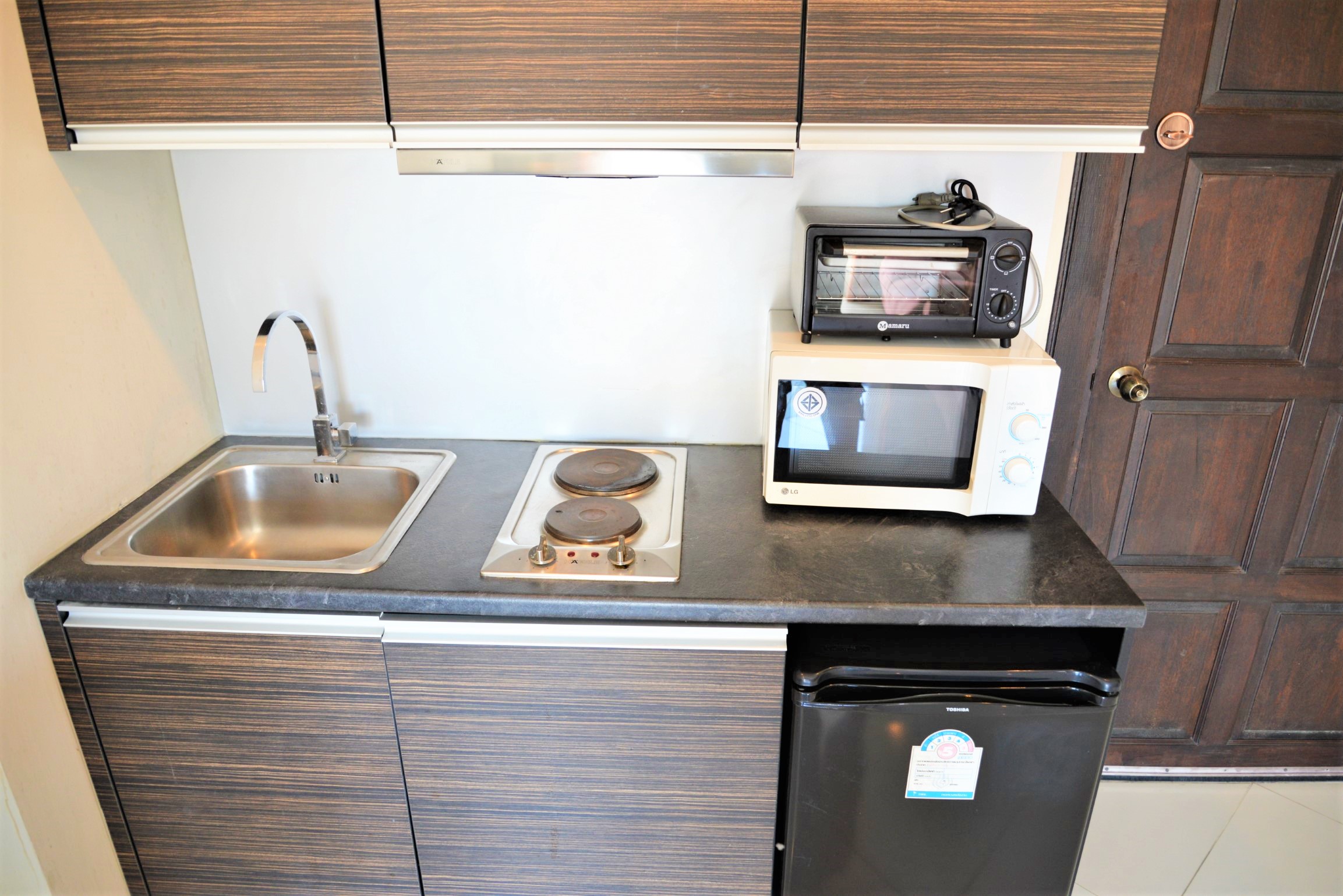 Park Lane/F8 STUDIO · 1 BATH · 36 SQ M · 1 BALCONY · POOL VIEW 3