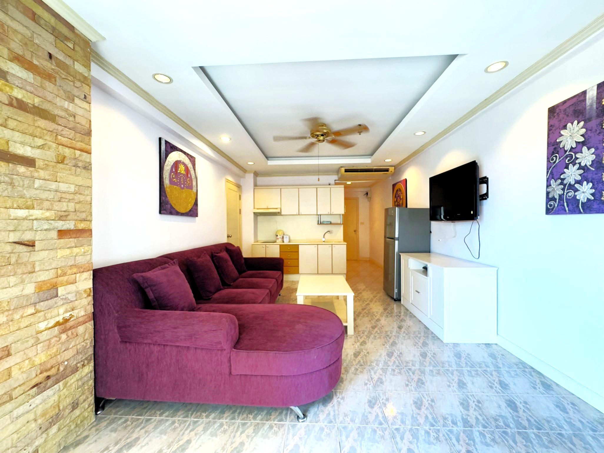 Jomtien Beach Condominium/A3/F4 1 BED · 2 BATH · 60 SQ M · 2 BALCONIES 9