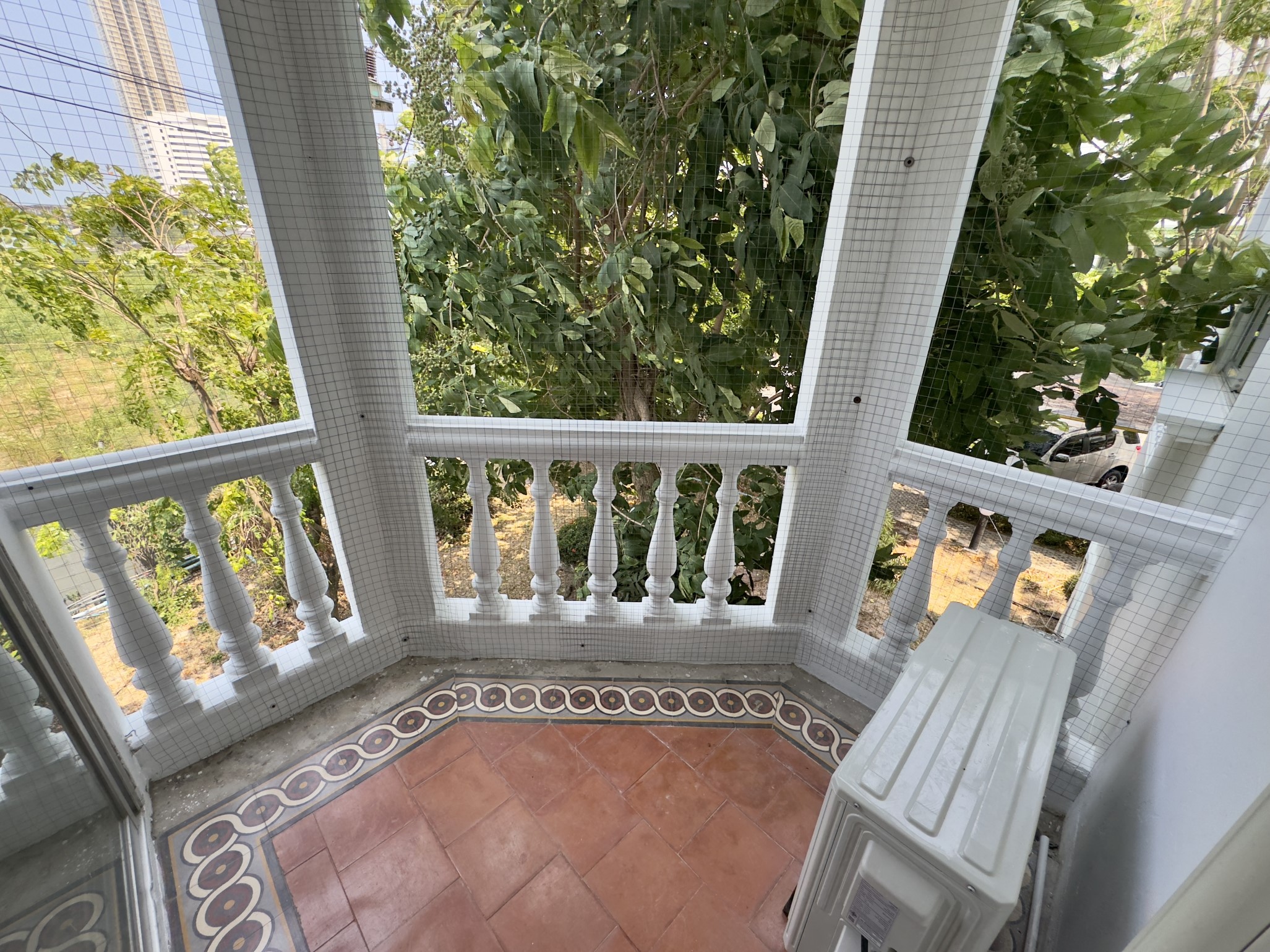 Baan Suan Lalana/SB/F2 2 BED · 1 BATH · CORNER CONDO · 100 SQ M · 2 BALCONIES 19