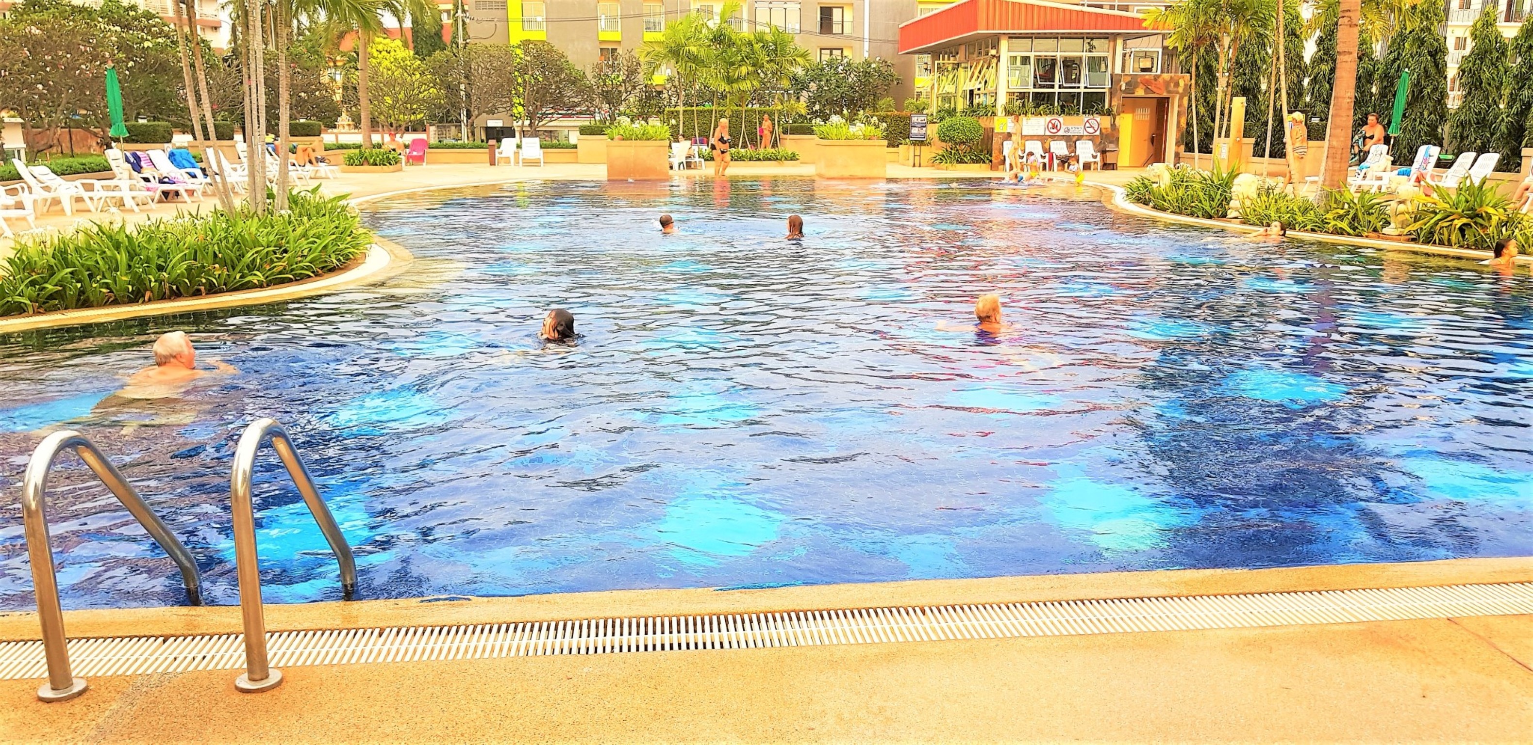 Jomtien Beach Condominium/S1/F6 1 BED · 2 BATH · 68 SQ M · 2 BALCONIES · SEA VIEW · JACUZZI BATH 26