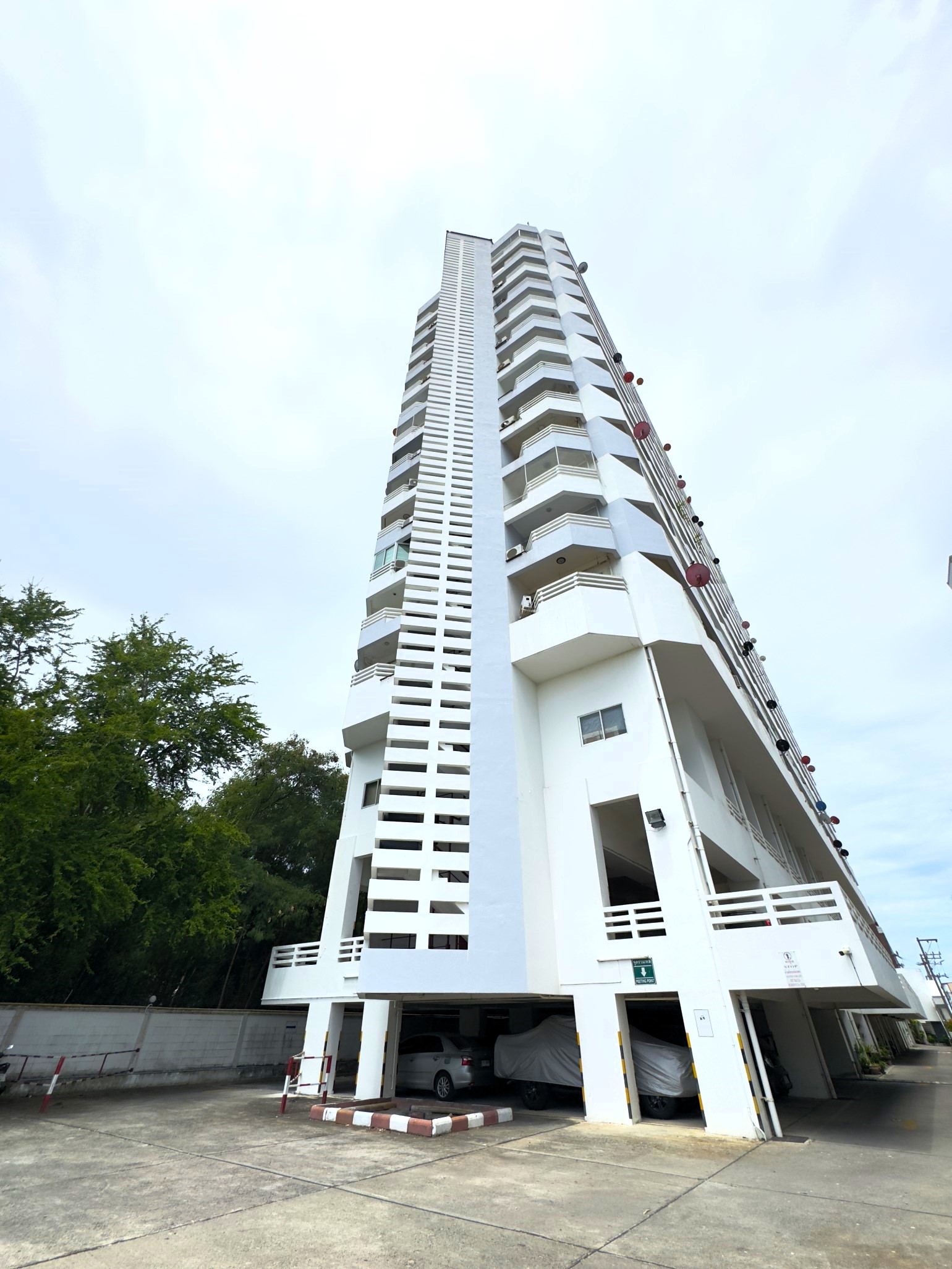 Pattaya Chain Condotel/F4 1 BED · 1 BATH · 53 SQ M · 2 BALCONIES · SEA VIEW 26
