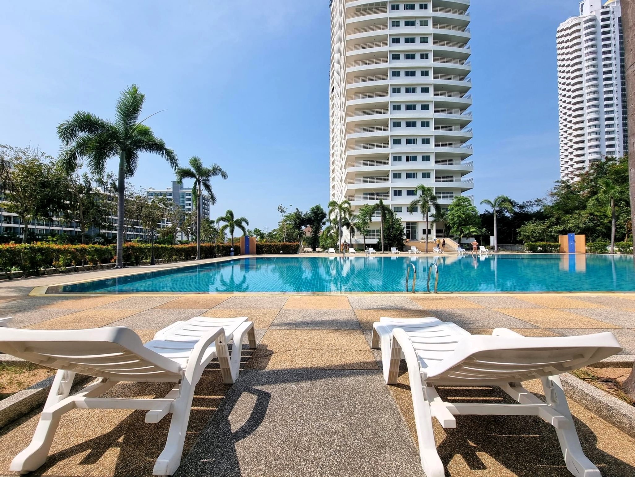 View Talay 8/F8 LARGE LUXURY STUDIO · 1 BATH · 48 SQ M · 1 BALCONY · FANTASTIC SEA VIEW 30