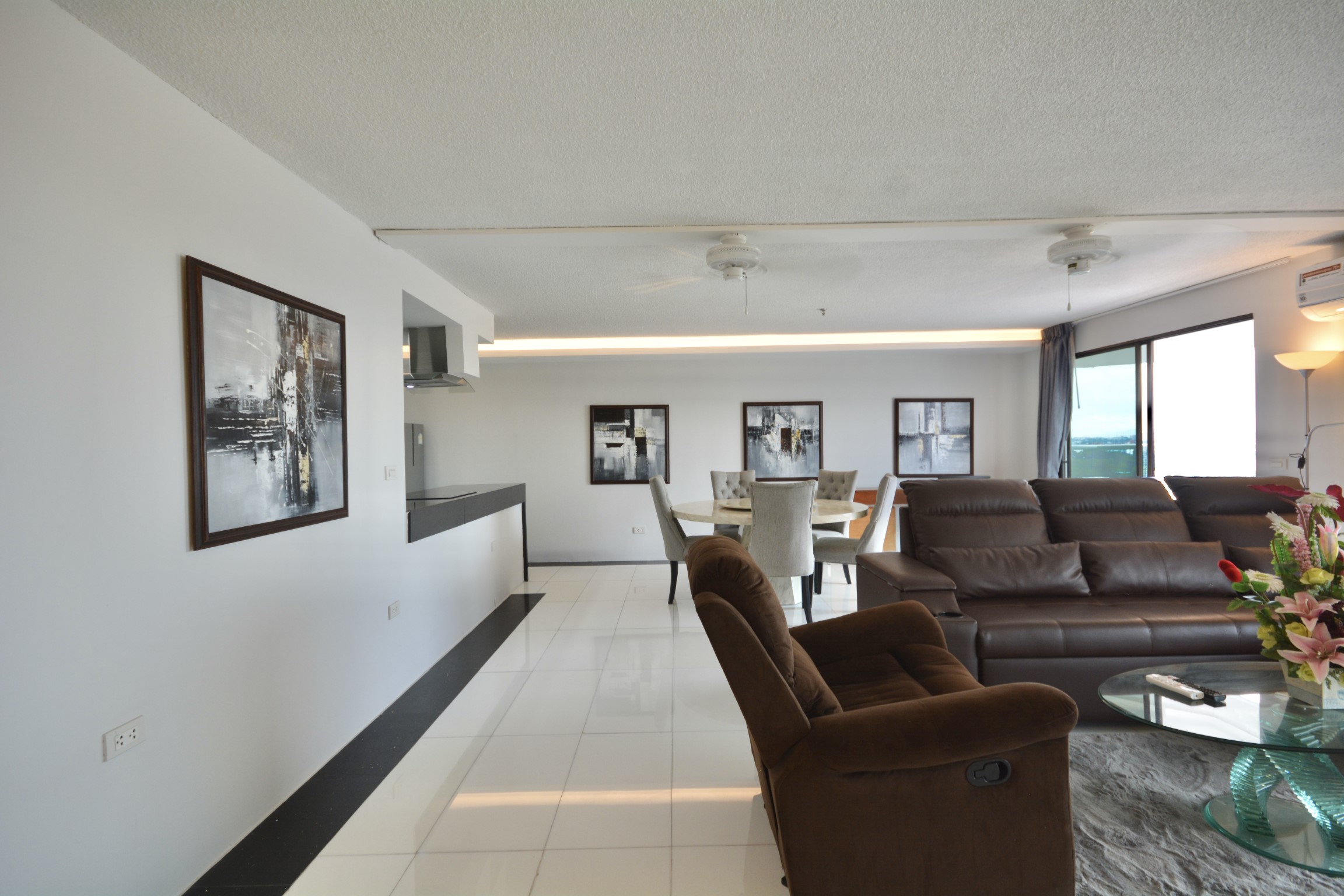 Angket/F17 1 BED · 2 BATH · 108 SQ M · 1 BALCONY · SEA & CITY VIEWS