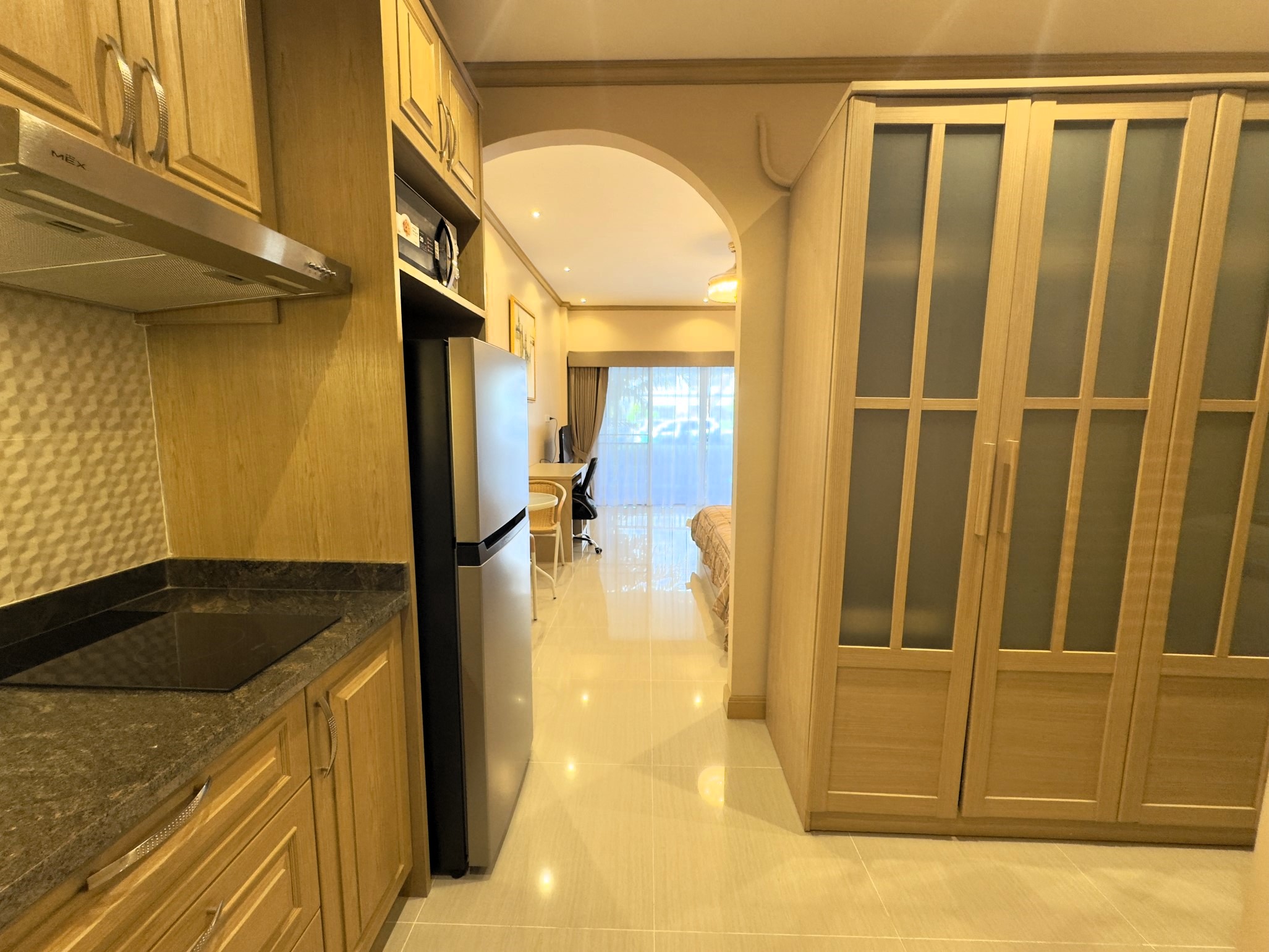 Baan Suan Lalana/SA/F1 STUDIO · 1 BATH · 40 SQ M · 1 BALCONY 4