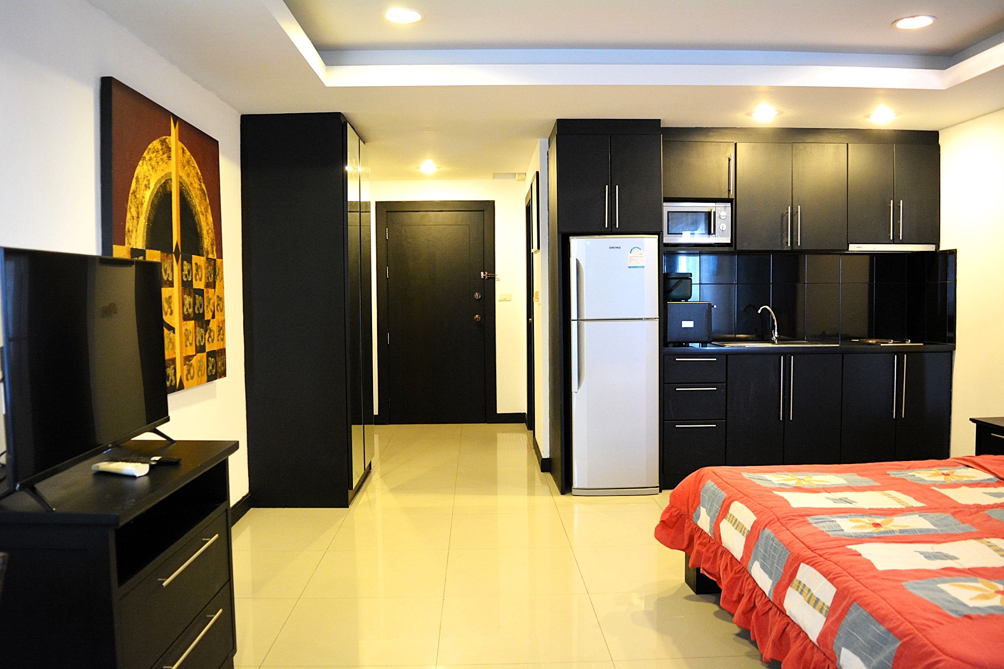 TW Platinum Suites/F6 LARGE STUDIO · 1 BATH · 49 SQ M · 1 BALCONY 10