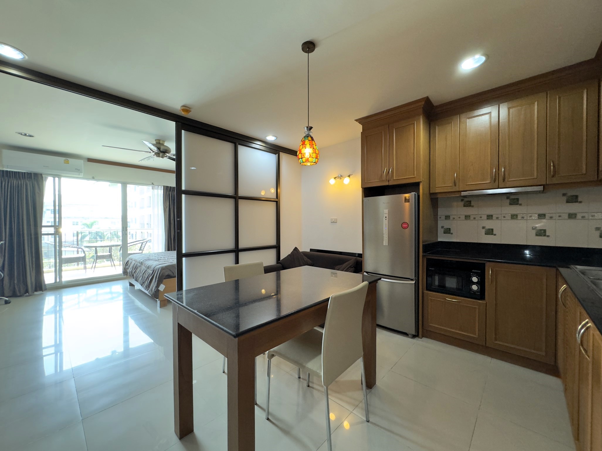 TW Platinum Suites/F3 1 BED · 1 BATH · 52 SQ M · 1 BALCONY · POOL VIEW 3