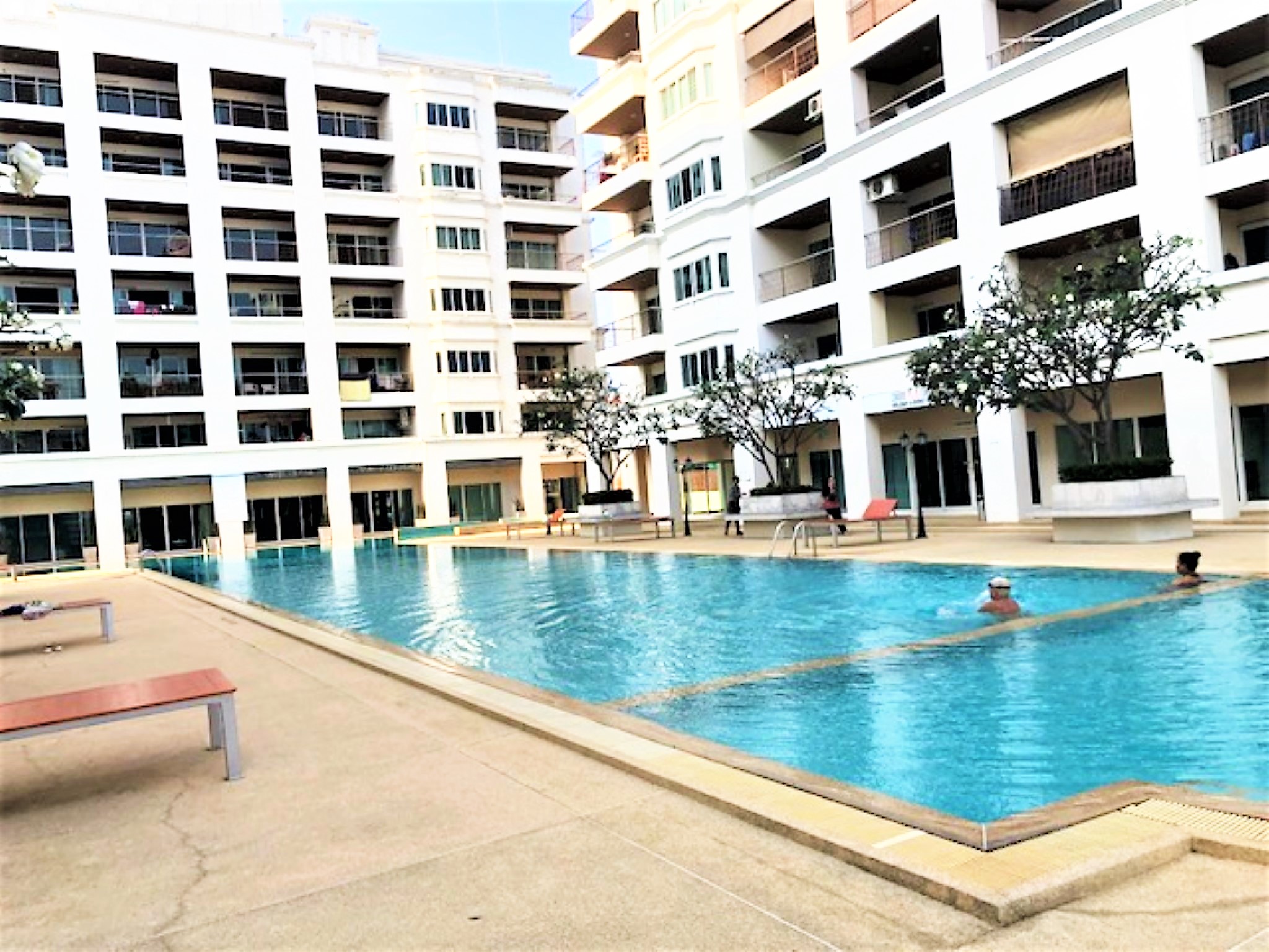 TW Platinum Suites/F3 STUDIO · 1 BATH · 50 SQ M · 1 BALCONY · POOL VIEW 28