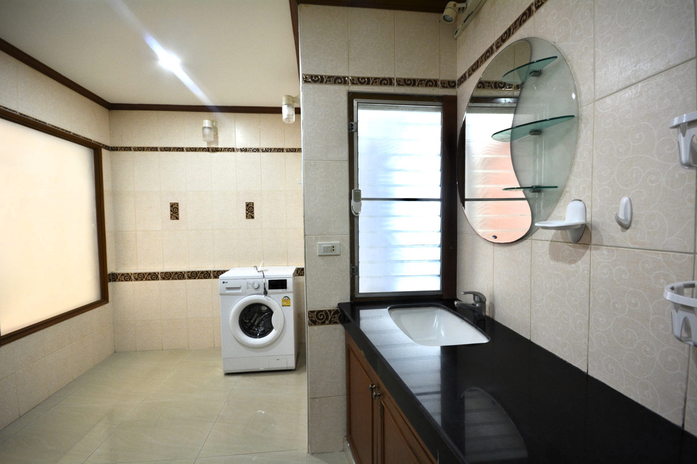 Baan Suan Lalana/TC/F4 1 BED · 1 BATH · 108 SQ M · 2 BALCONIES 11