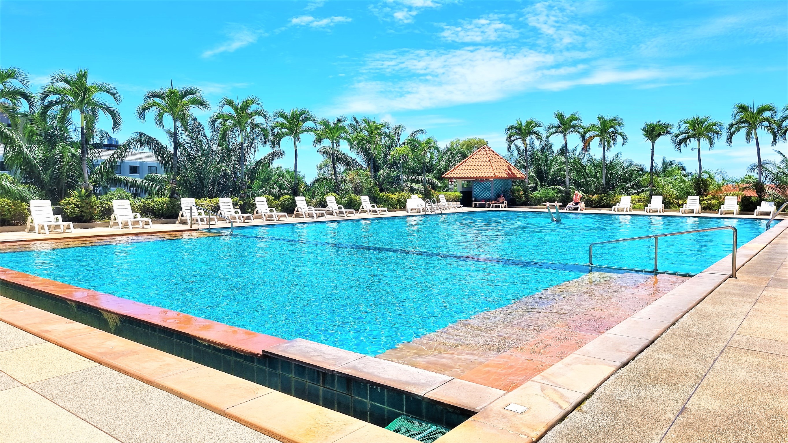 View Talay 6/F24 LARGE STUDIO · 1 BATH · 48 SQ M · 1 LARGE BALCONY · FANTASTIC SEA VIEW 32