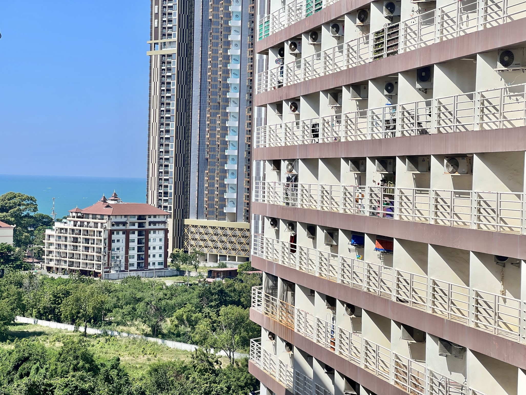 Jomtien Beach Condominium/A2/F12 1 BED · 1 BATH · 50 SQ M · 2 BALCONIES · SEA VIEW 20